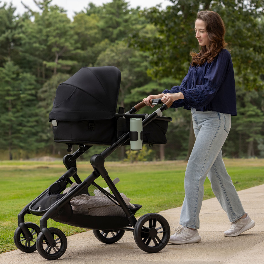 Pivot Xpand NXT Stroller