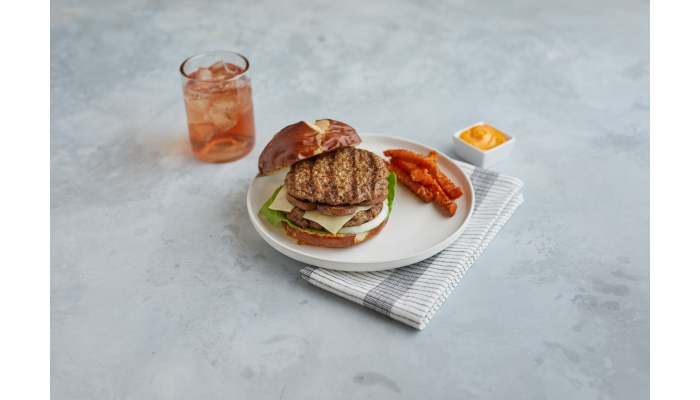 The Pub® Angus Chopped Beef Steak, 4 oz_image_1