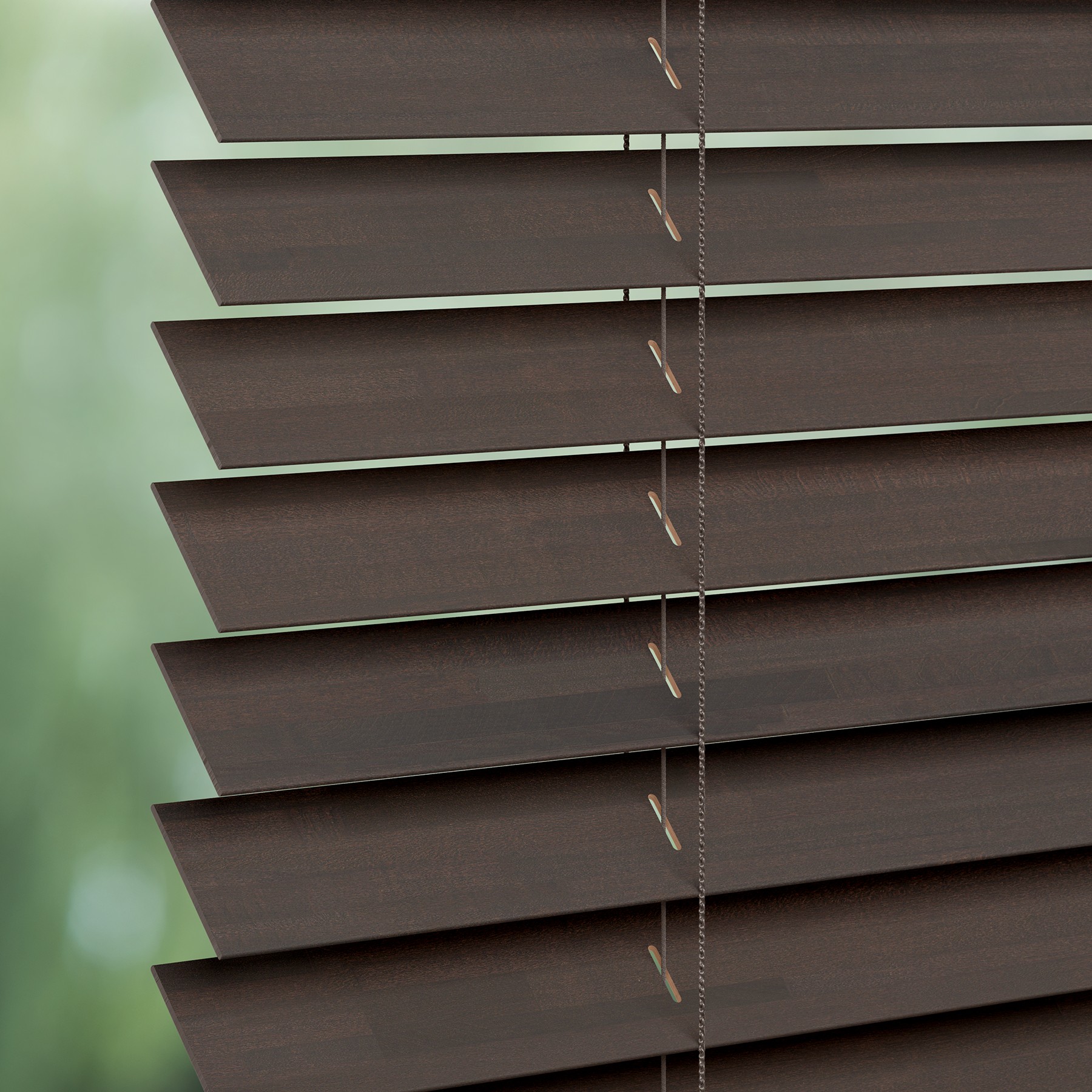 Robust 8357 Wood Venetians