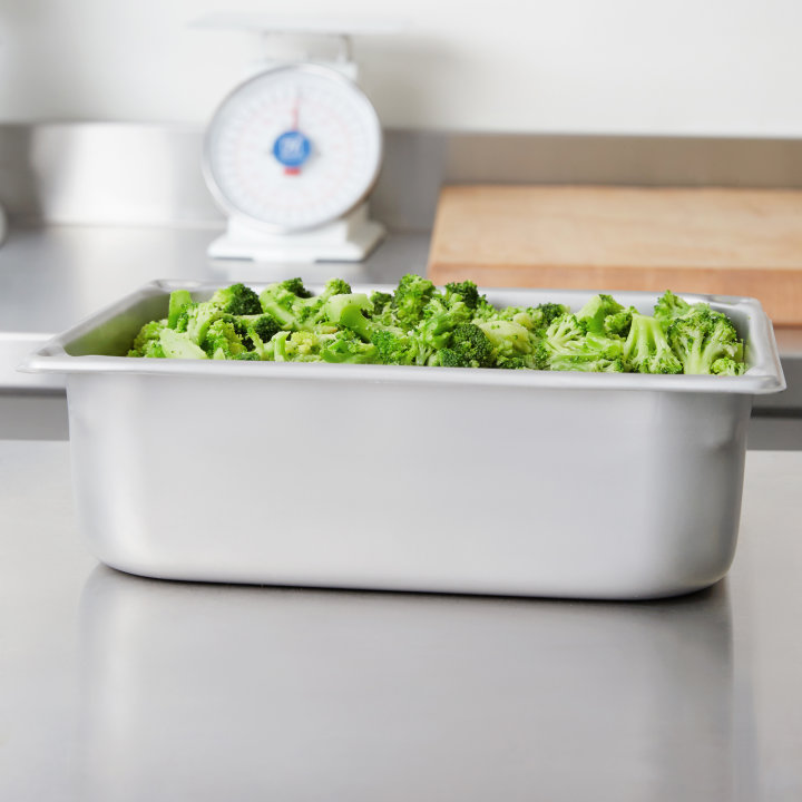 Half-size 4-inch-deep Super Pan® heavy-duty stainless steel steam table pan