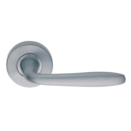 Moda Series Alyssia Passage Lever Set
