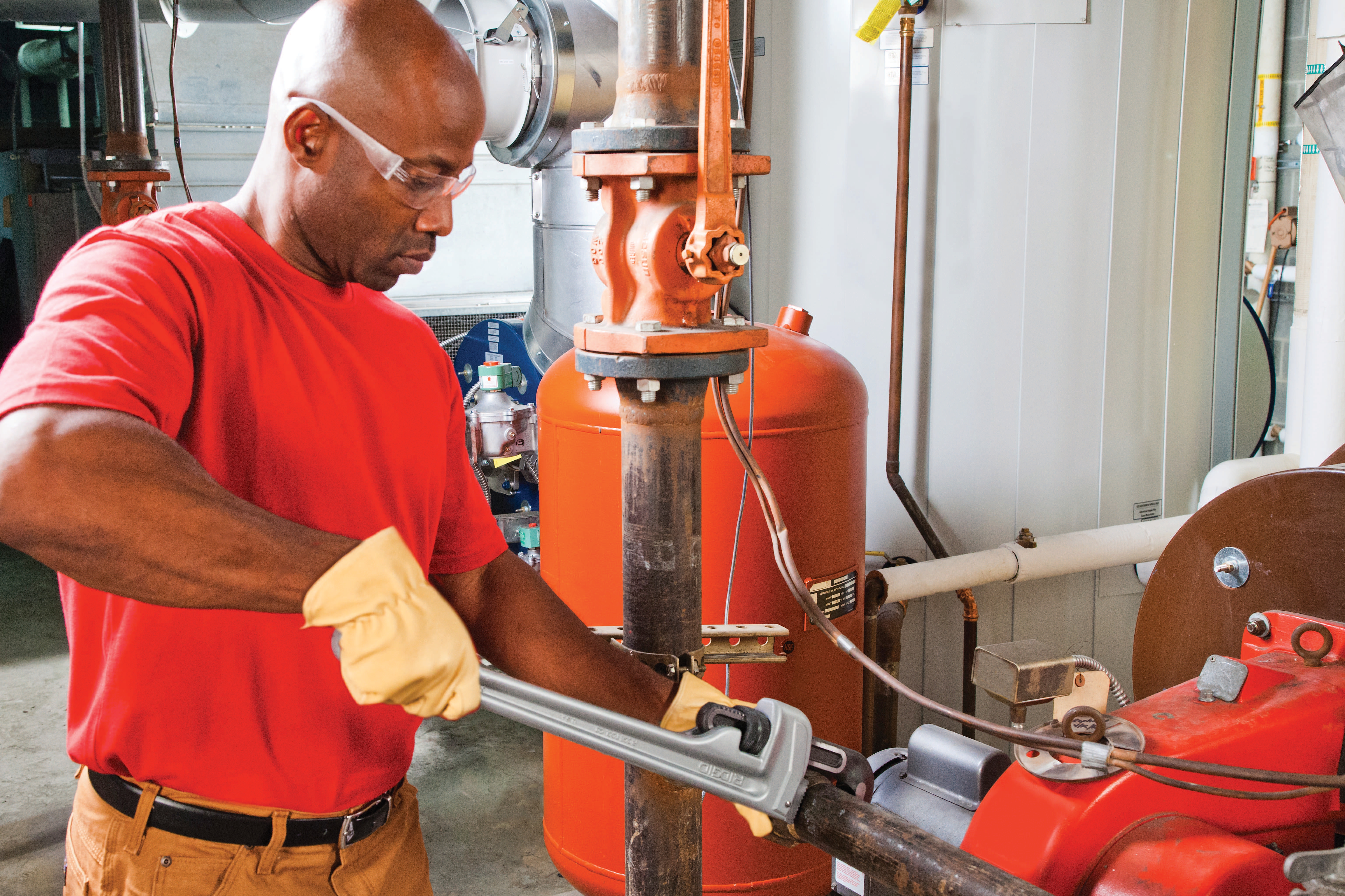 18" Aluminum Straight Pipe Wrench - Image 2