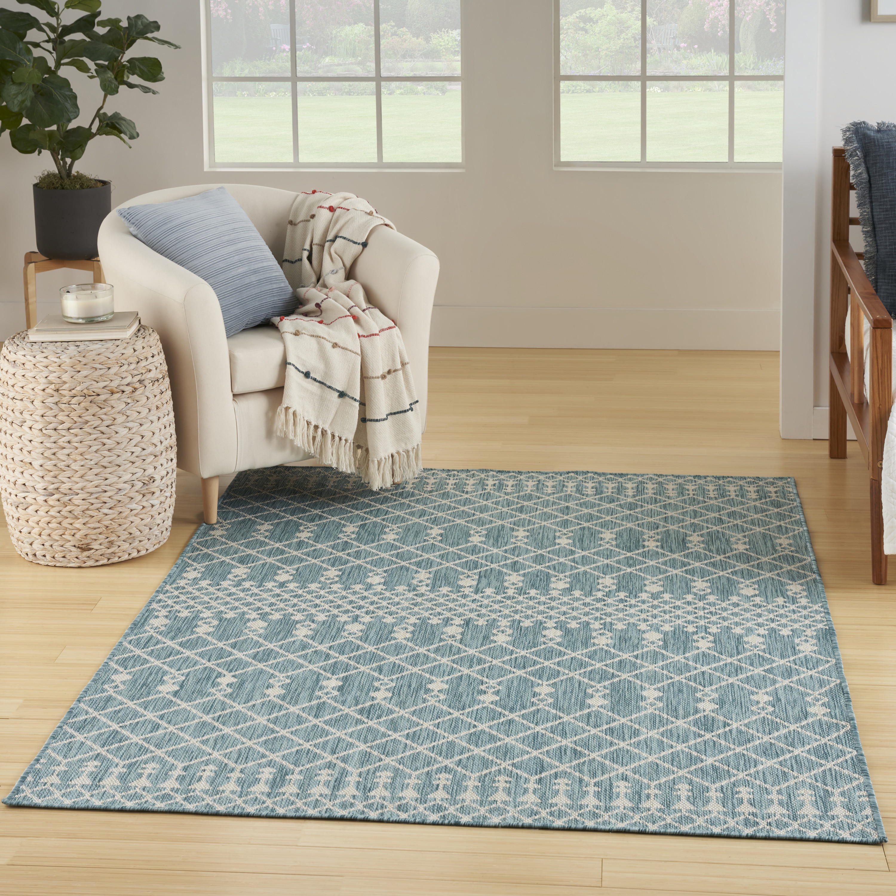 Nourison Positano 4' x 6' Aqua Modern Rug
