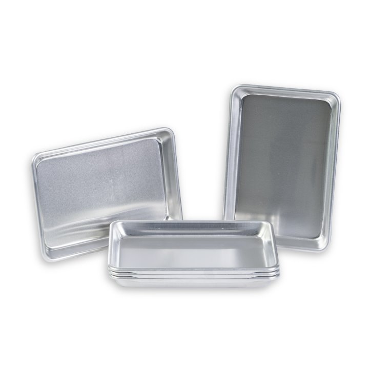 Eighth-size Wear-Ever® heavy-duty aluminum sheet pan in natural finish