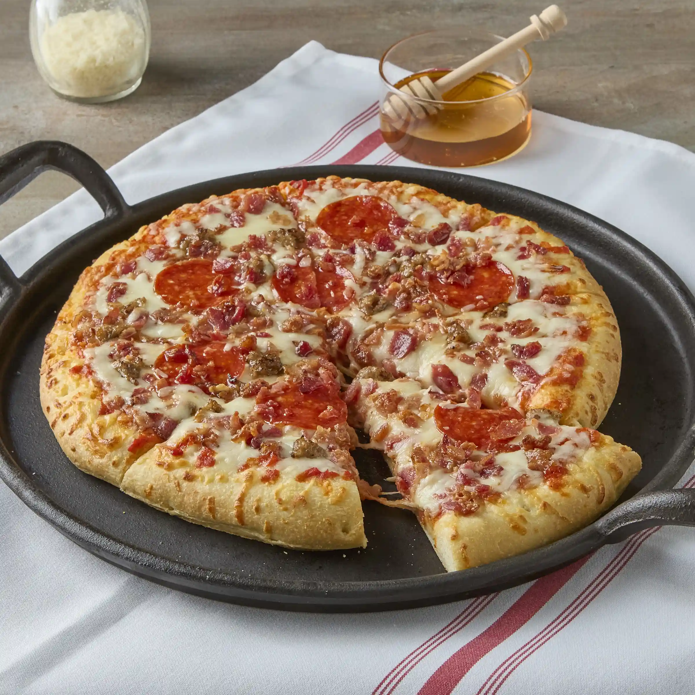 Jimmy Dean® Fully Cooked Hardwood Smoked 1/2" Bacon Pieces_image_1