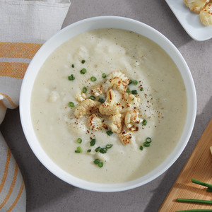 Campbell's® Culinary Reserve Aged White Cheddar & Cauliflower Bisque