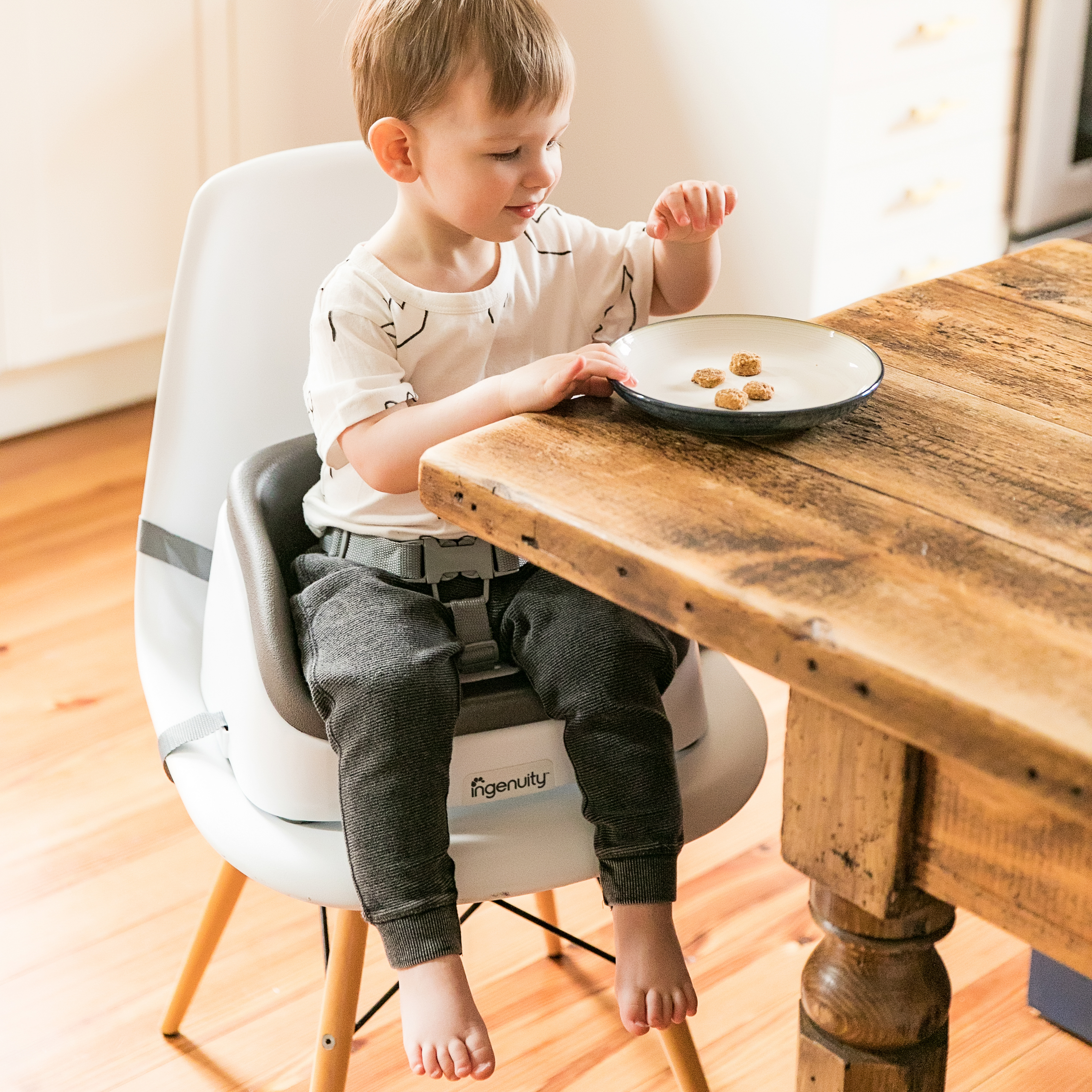 SmartClean Toddler Booster™ - Slate