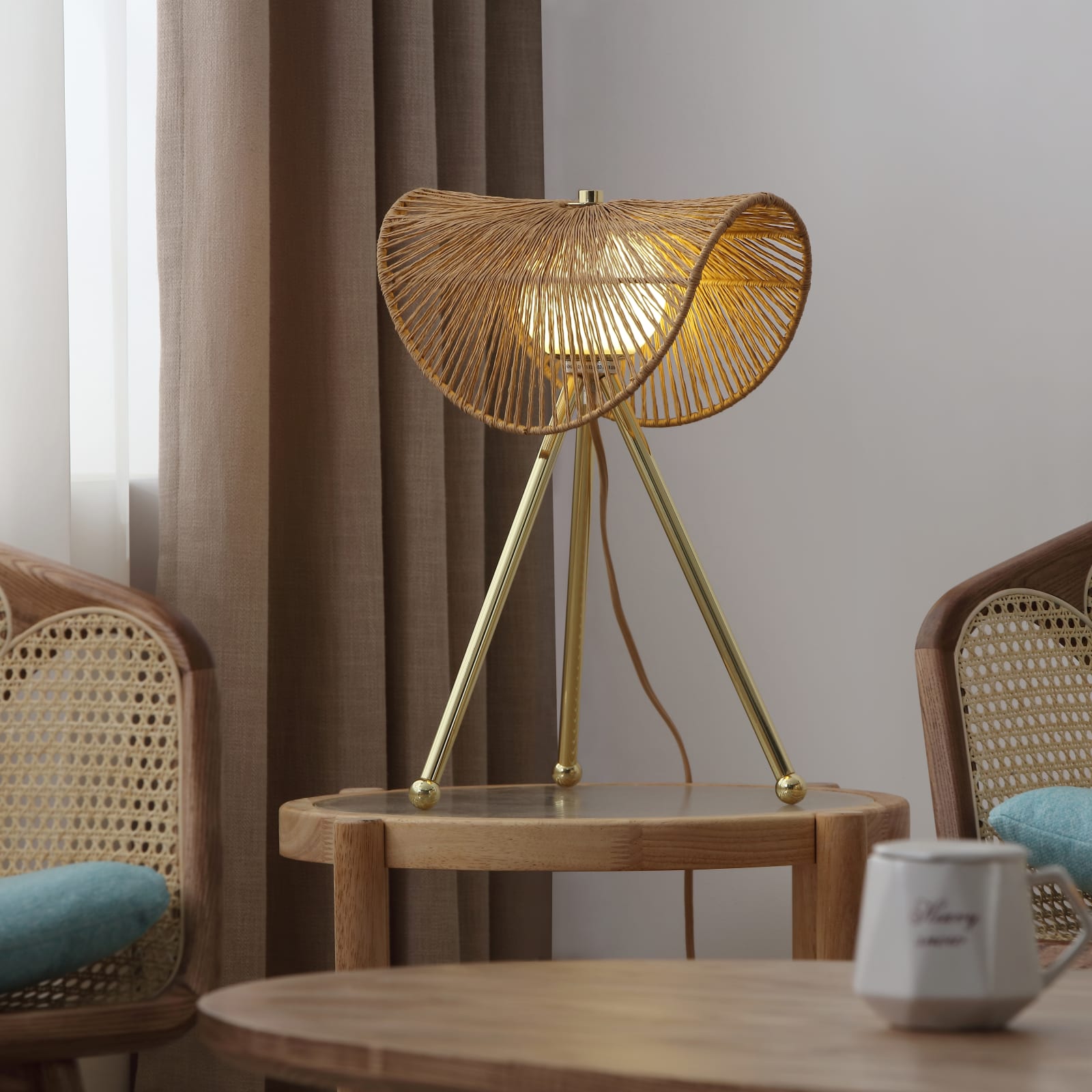 Sovev Table Lamp — installation 3