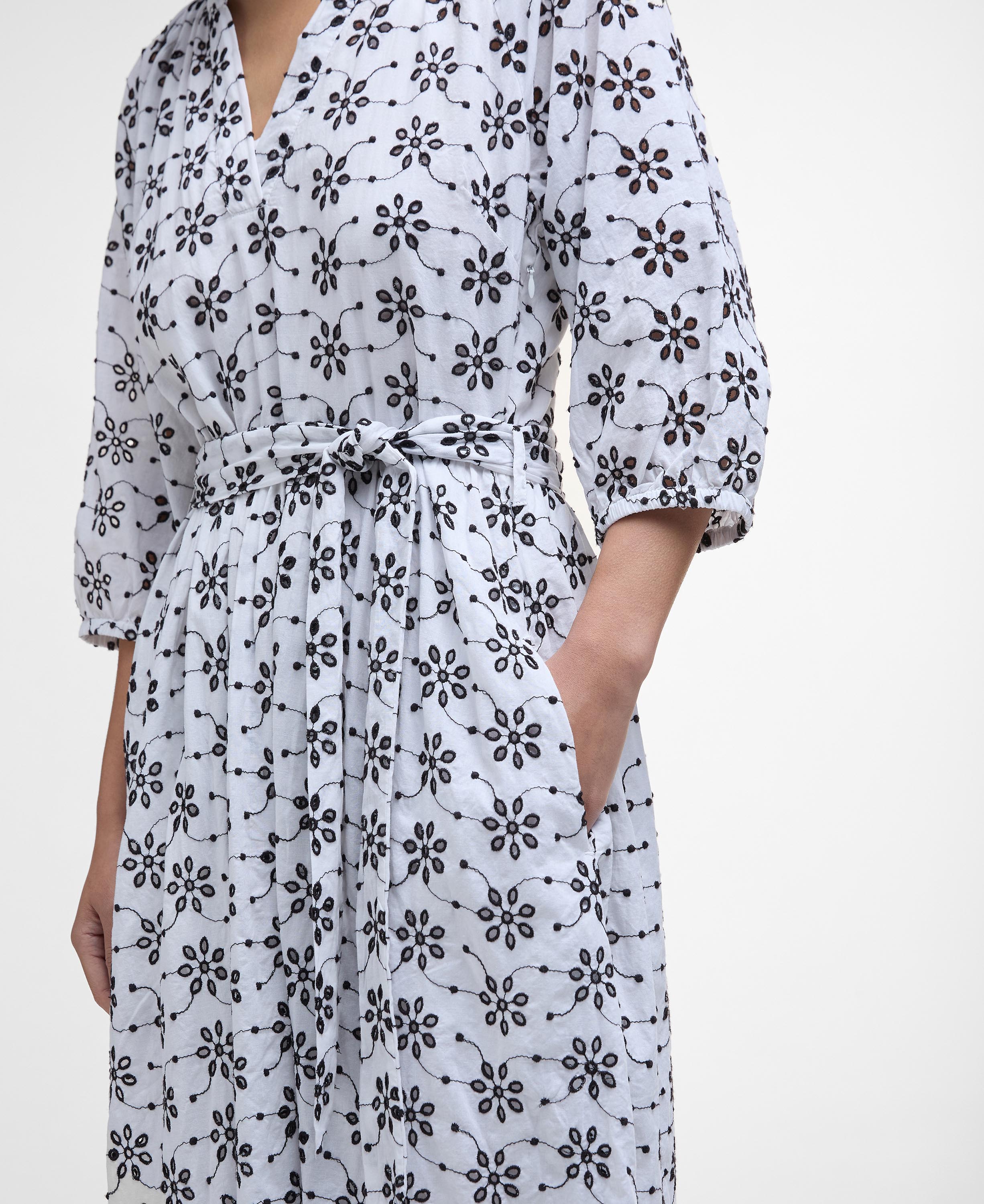 Erin Maxi Dress image number 4