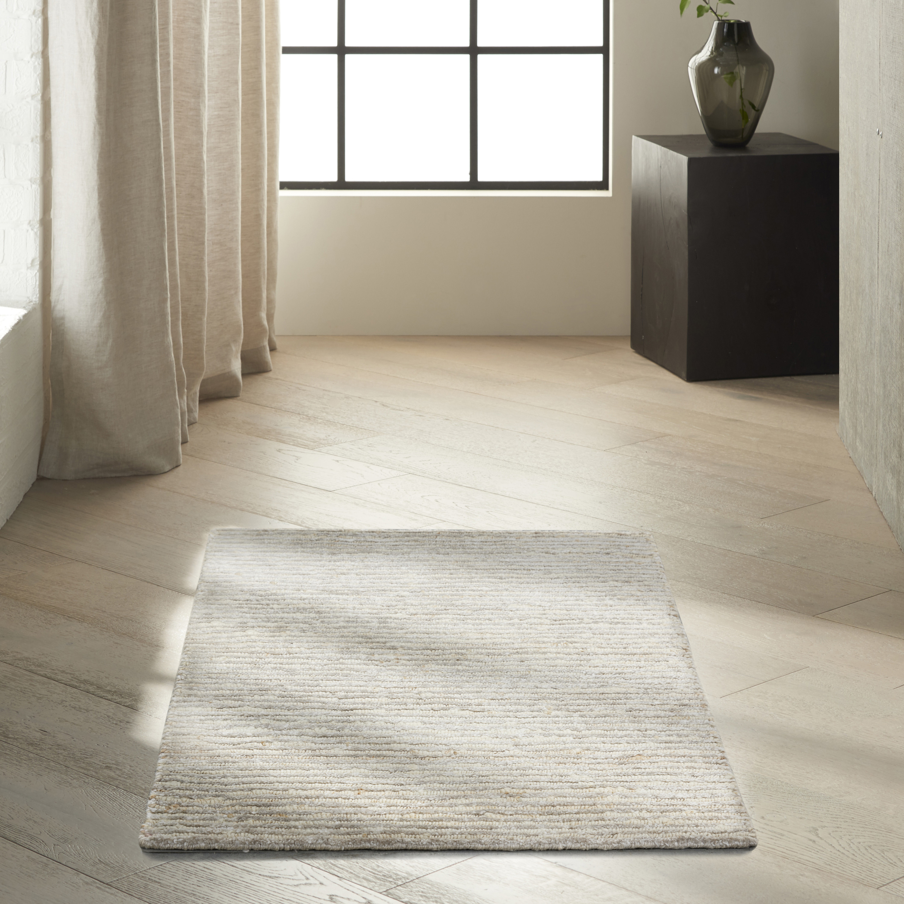 Calvin Klein Mesa 2' x 3' Barite Modern Indoor Rug