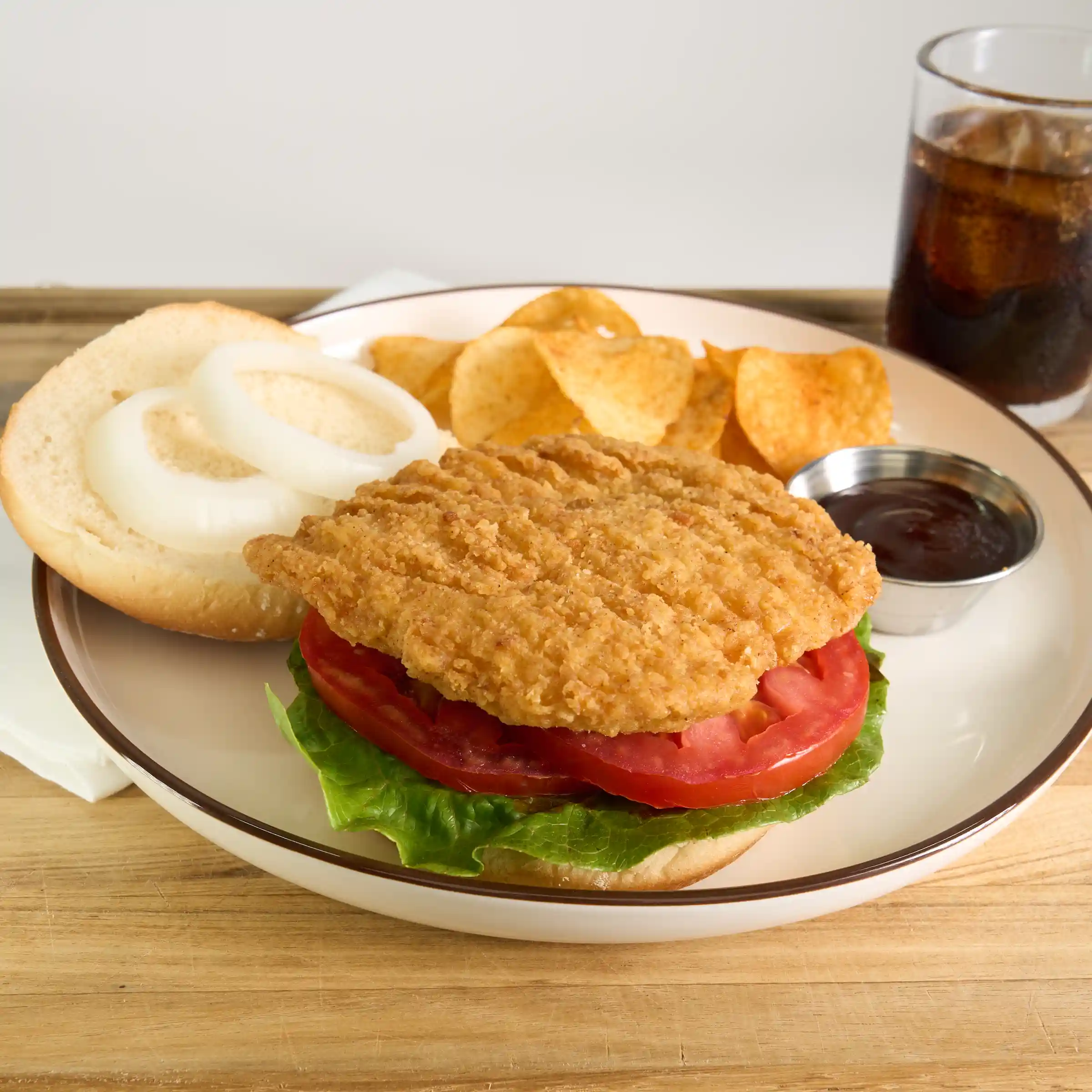 Tyson Red Label® Uncooked Golden Crispy Chicken Breast Filet Fritters, 6 oz.  https://images.salsify.com/image/upload/s--IkeqQwNO--/q_25/jd1brtfujjlxakihaxyg.webp