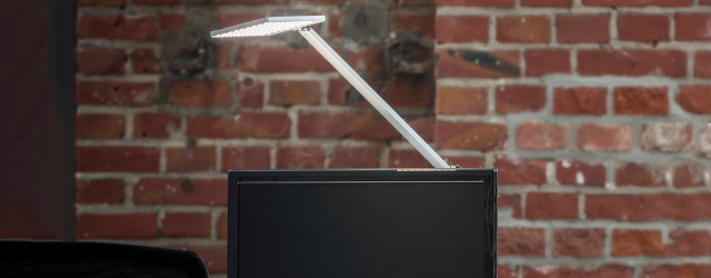 Novus Attenzia complete is designed to provide the best quality of light to illuminate your entire workstation.