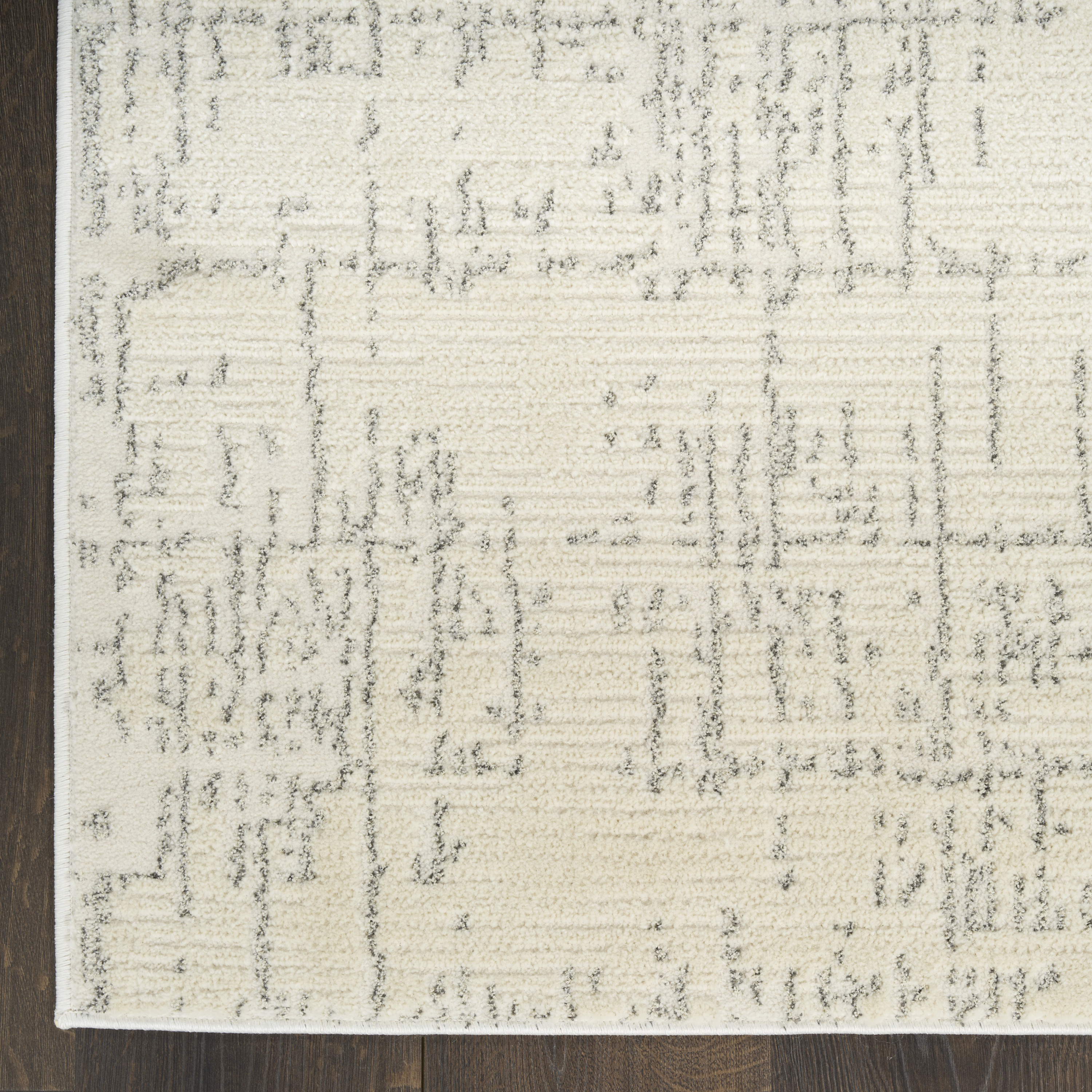 Nourison Ivory Hues 3'11" x 5'11" Ivory Grey Modern Indoor Rug