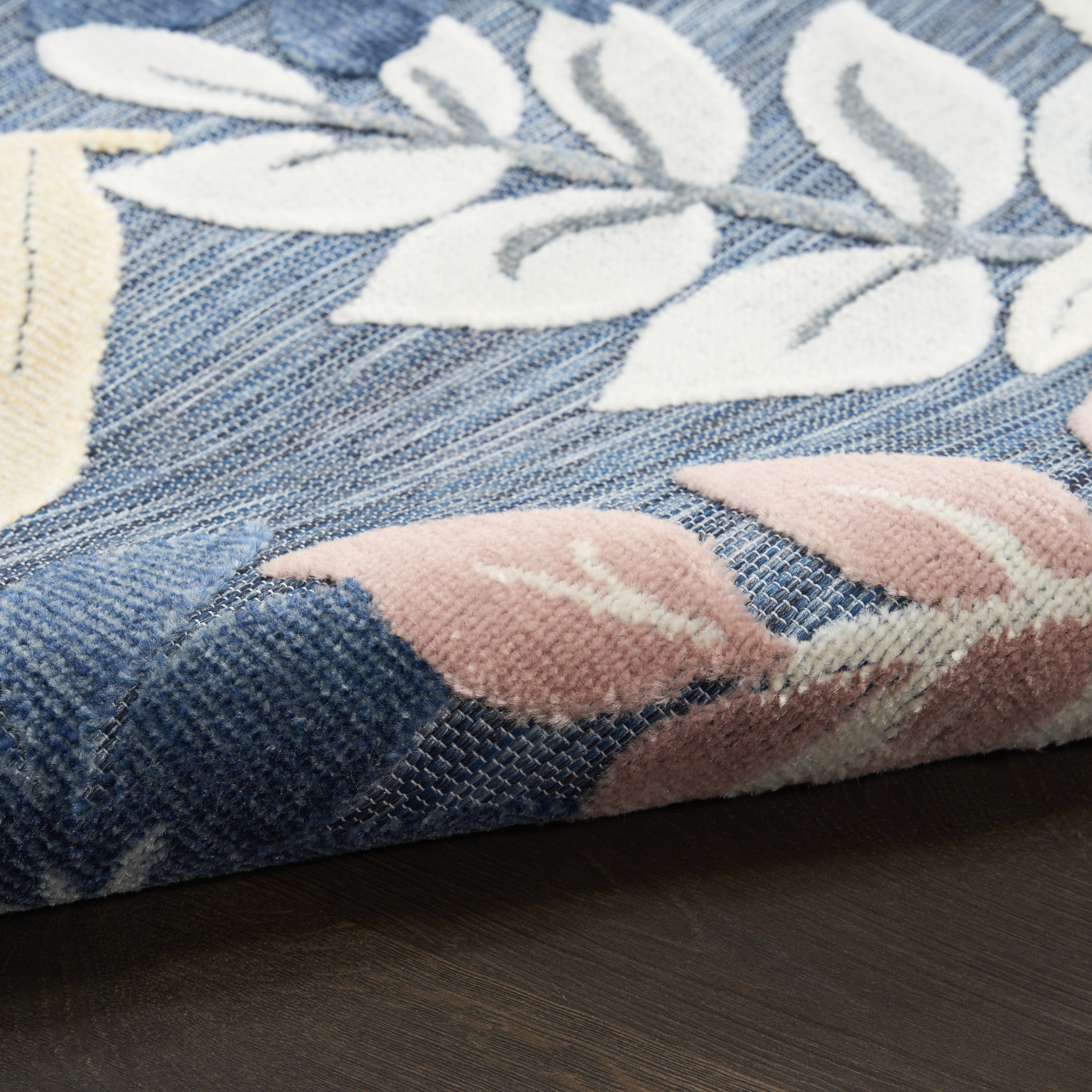 Nourison Suncoast 5'3" x 7'3" Denim Multicolor Tropical Rug