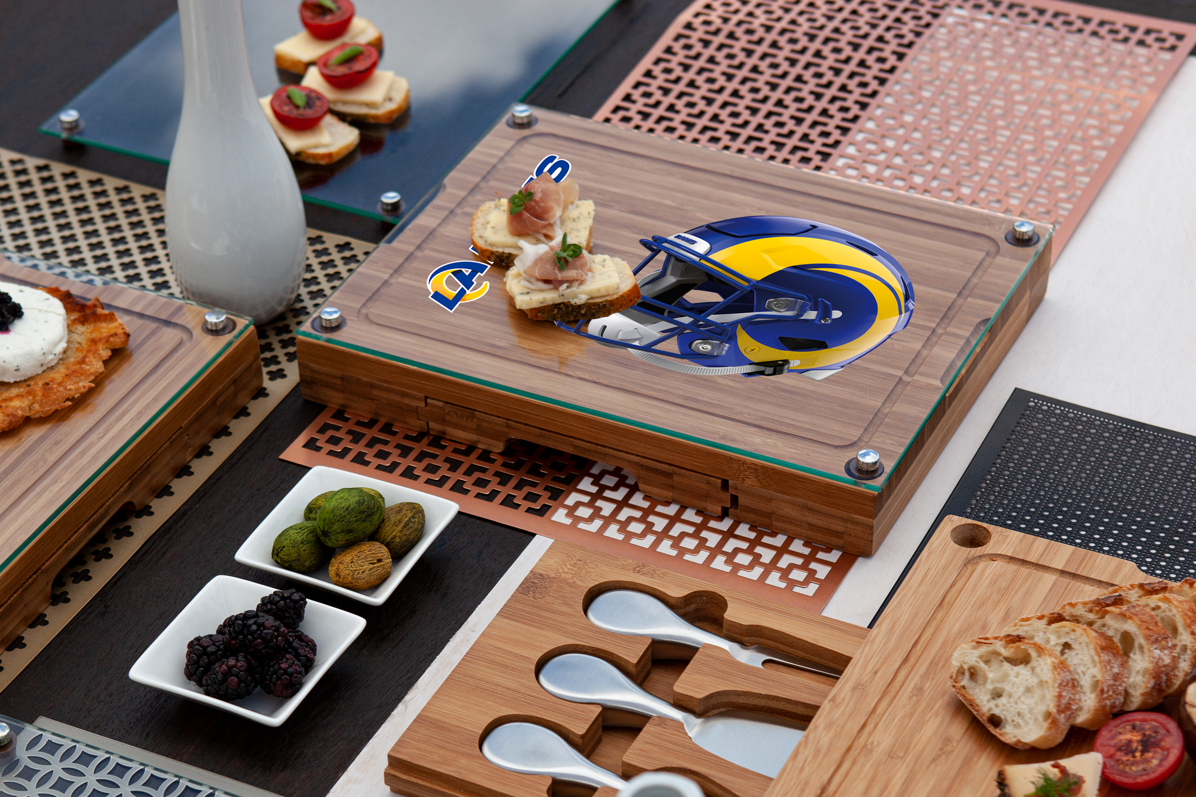 Los Angeles Rams - Concerto Glass Top Cheese Cutting Board & Tools Set