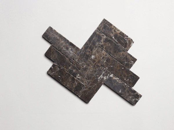 lapidary: girata | baguette | iberian chocolate | tumbled 