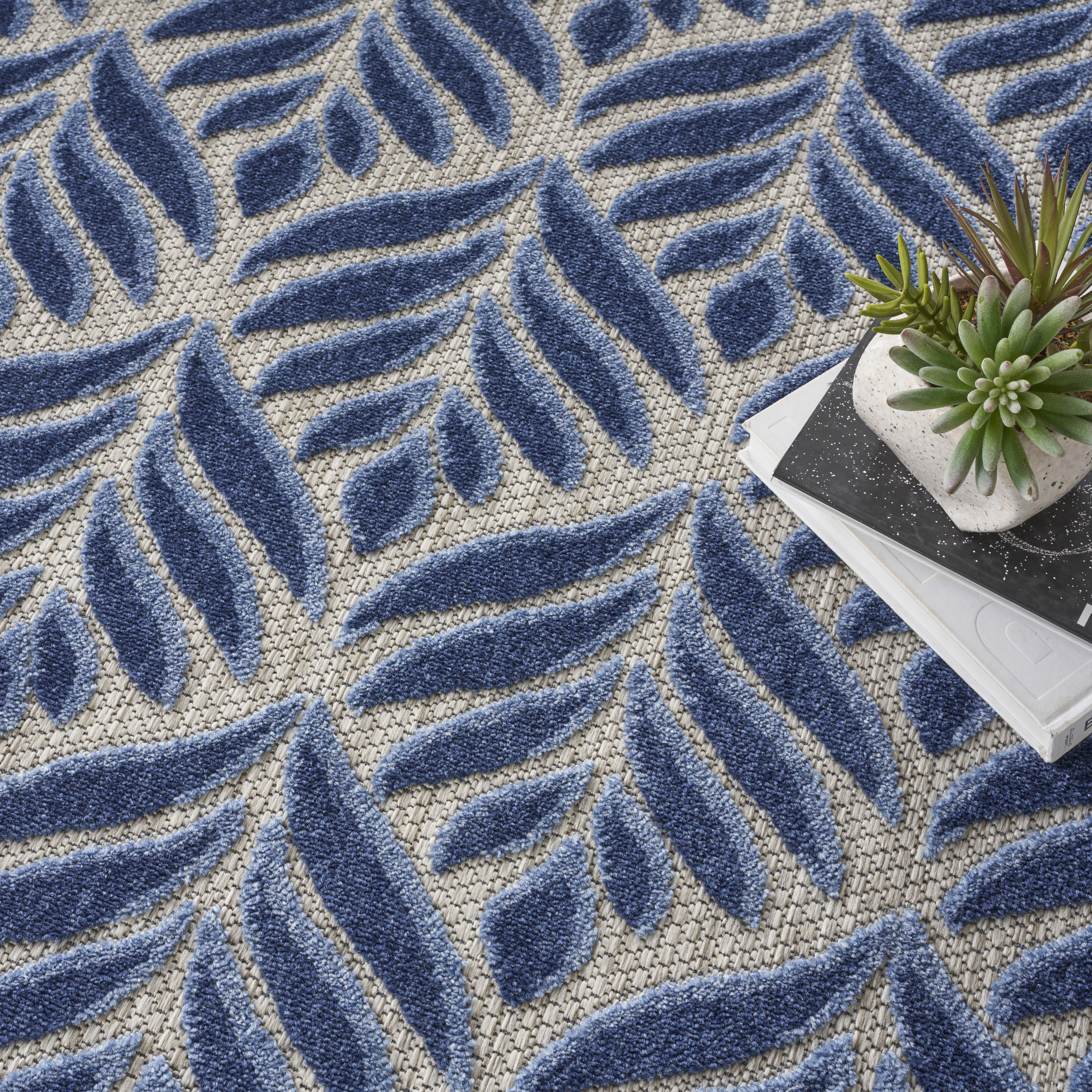 Nourison Aloha 5'3" x Round Blue Tropical Rug