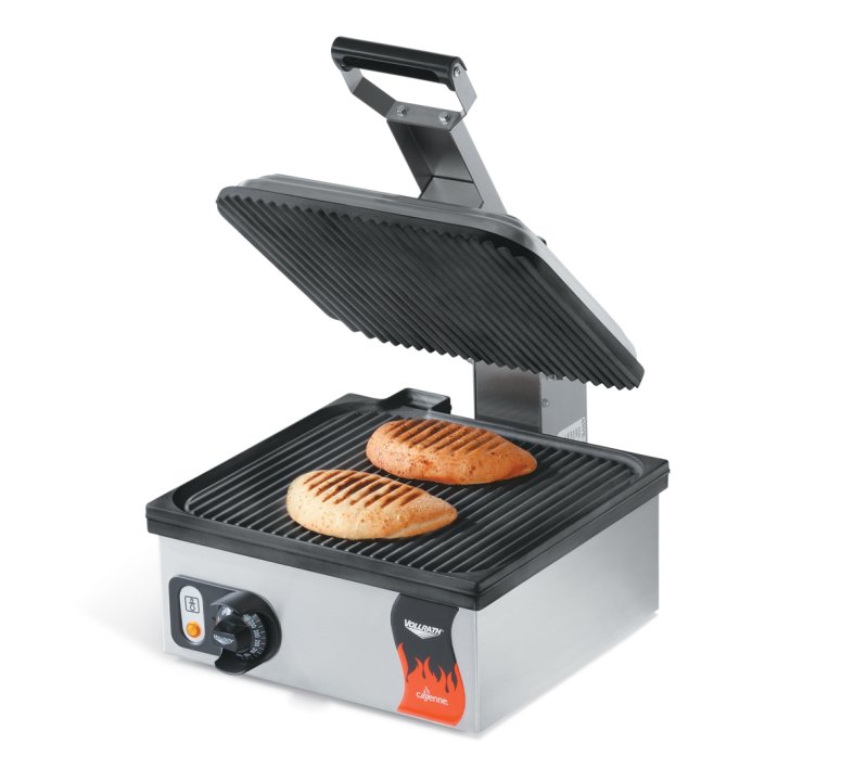 120-volt Cayenne® sandwich press with panini-style, nonstick plates