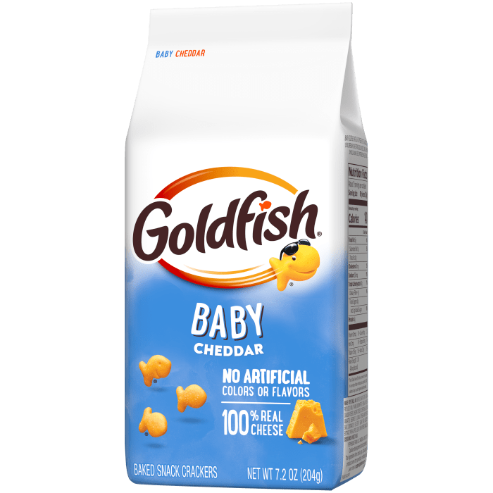 Goldfish® Baby Cheddar Baked Snack Crackers, 7.2 oz, bag - Right Angle Image