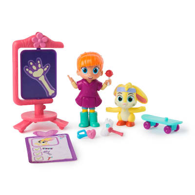 Vida the Vet, Zig Zag’s Cast & Care Pack with Vida & Zig Zag Action Figures & Doctor Kit Accessories, Kids Toys for Girls & Boys Ages 3 and up