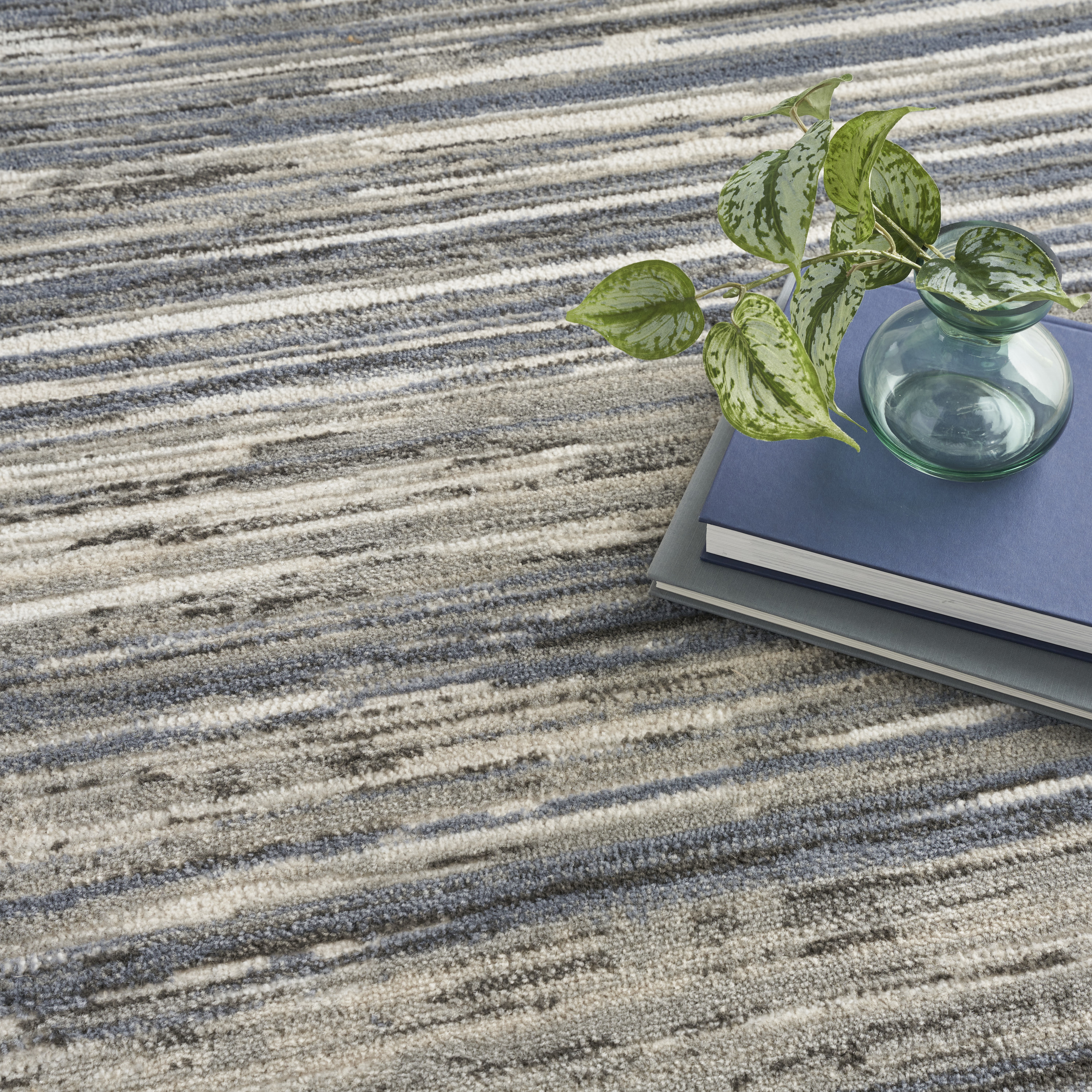 Nourison Serenity Home 5'3" x 7'3" Ivory Grey Blue Modern Indoor Rug