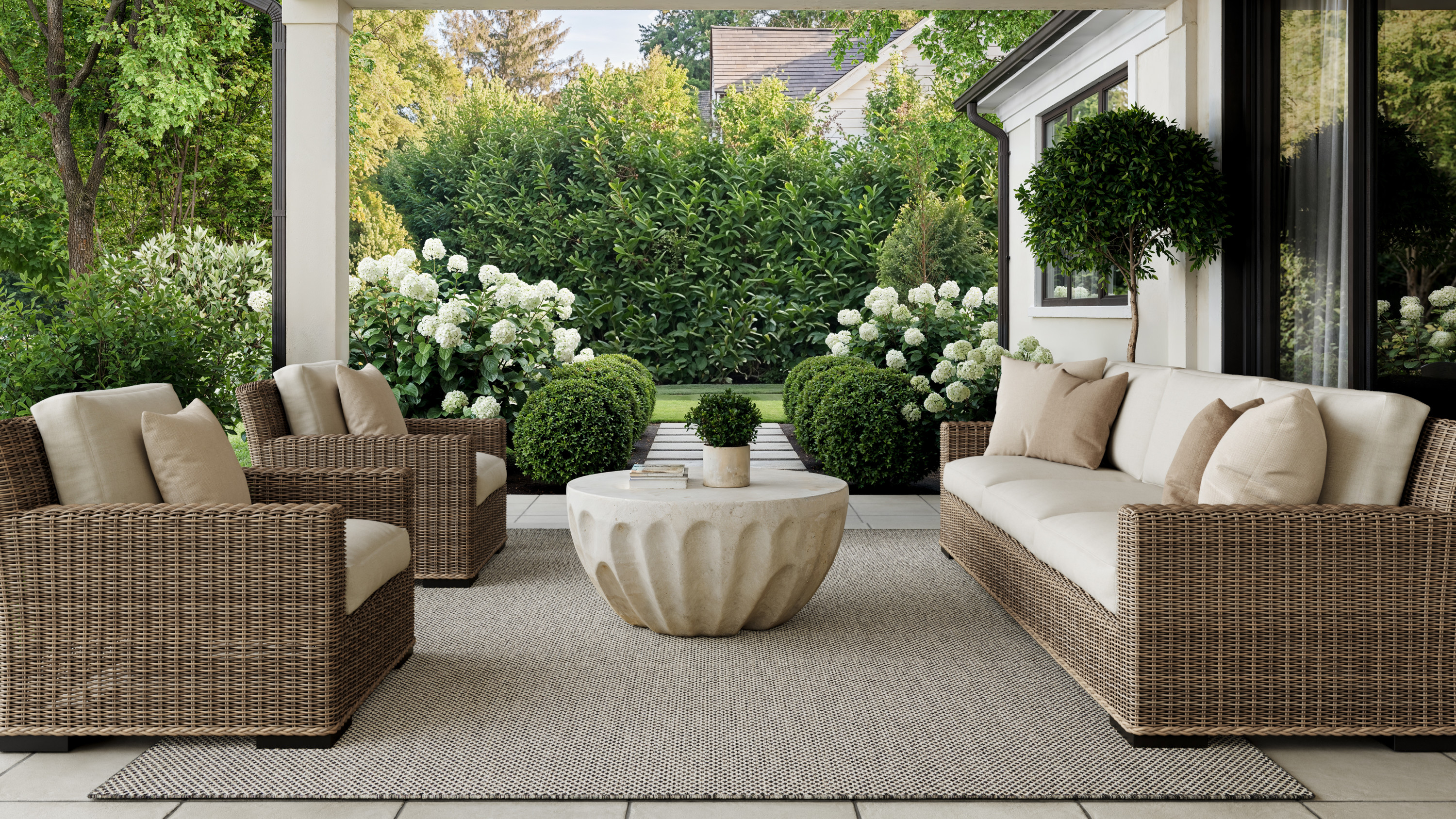 Nourison Courtyard 8' x 10' Ivory Charcoal Modern Rug