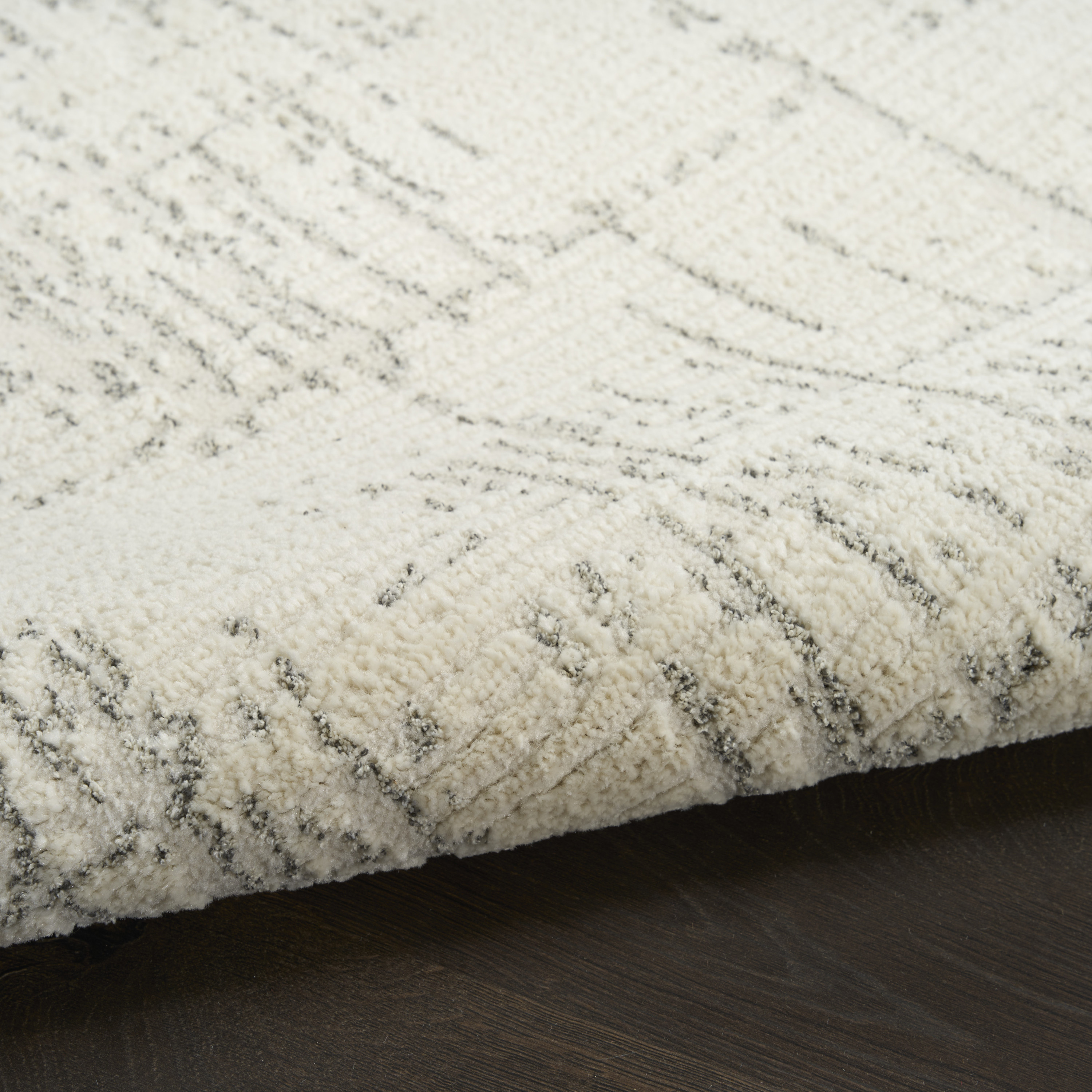 Nourison Ivory Hues 5'3" x 7'3" Ivory Grey Modern Indoor Rug