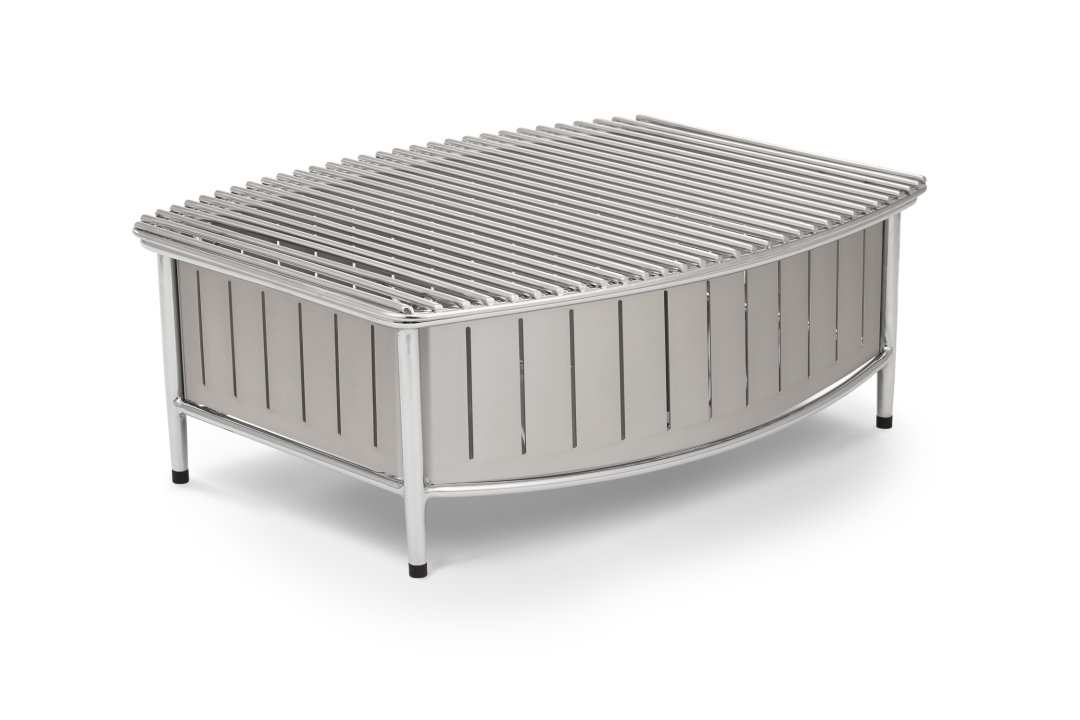 Large contoured buffet station with wire grill in natural