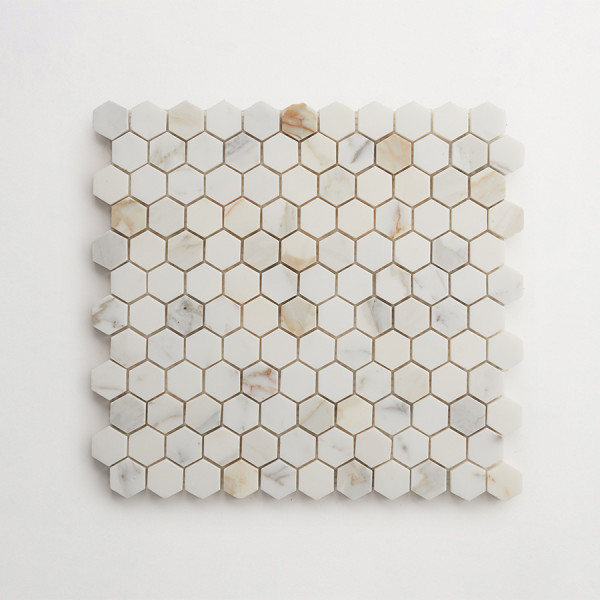 clé calacatta gold | hex mosaic sheet 