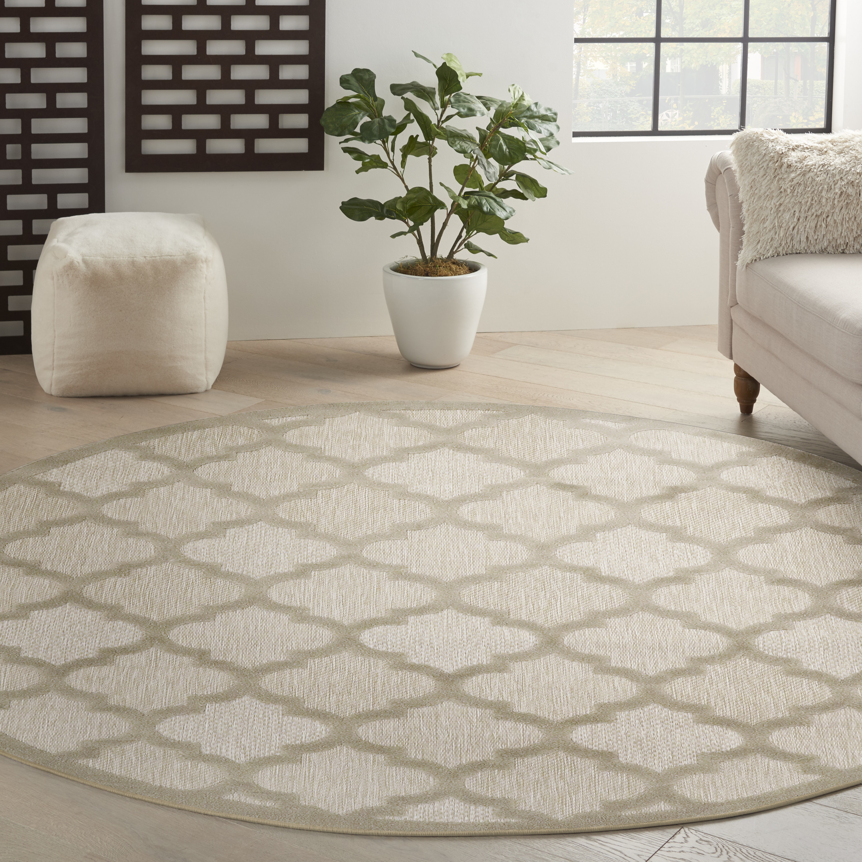 Nourison Easy Care 8' x Round Cream Modern Rug