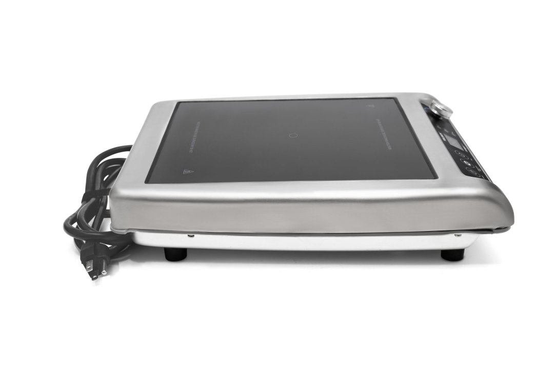 120-volt 1800-watt Mirage® Pro countertop induction range