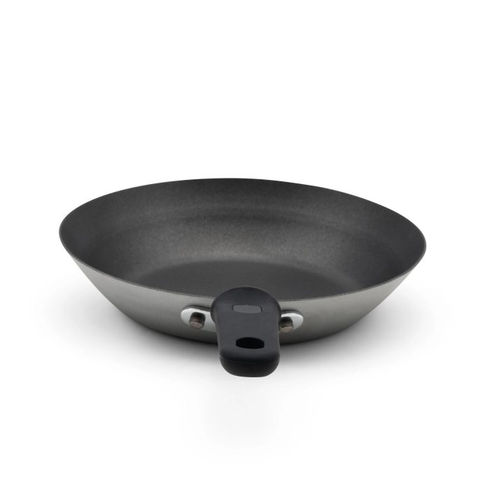 9 ⅜-inch carbon steel induction fry pan with SteelCoat x3™ nonstick coating and silicone handle