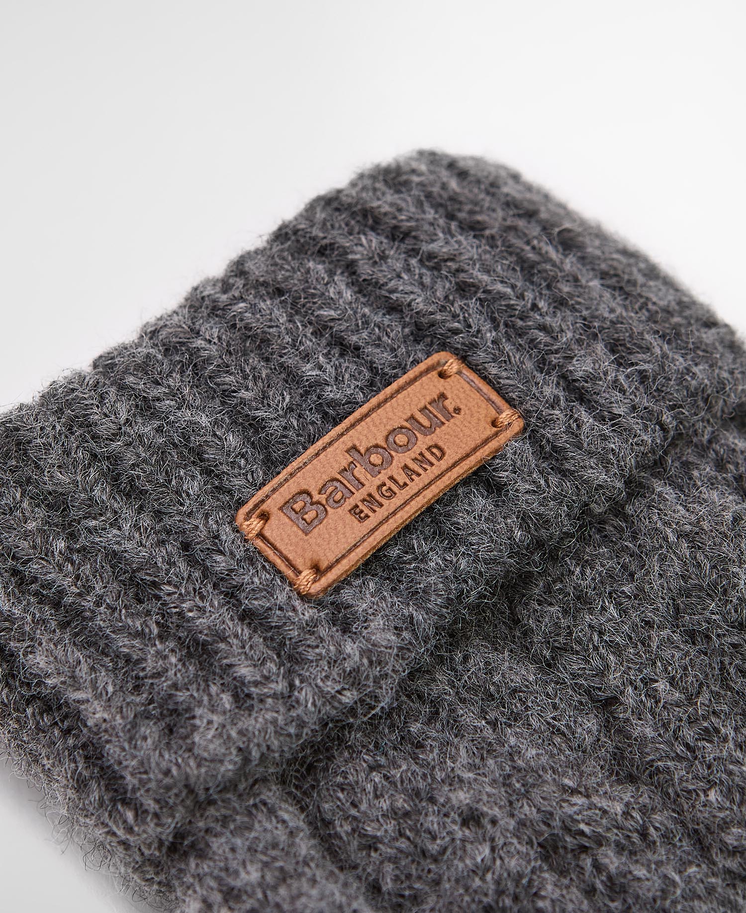 Elsdon Mittens image number 1