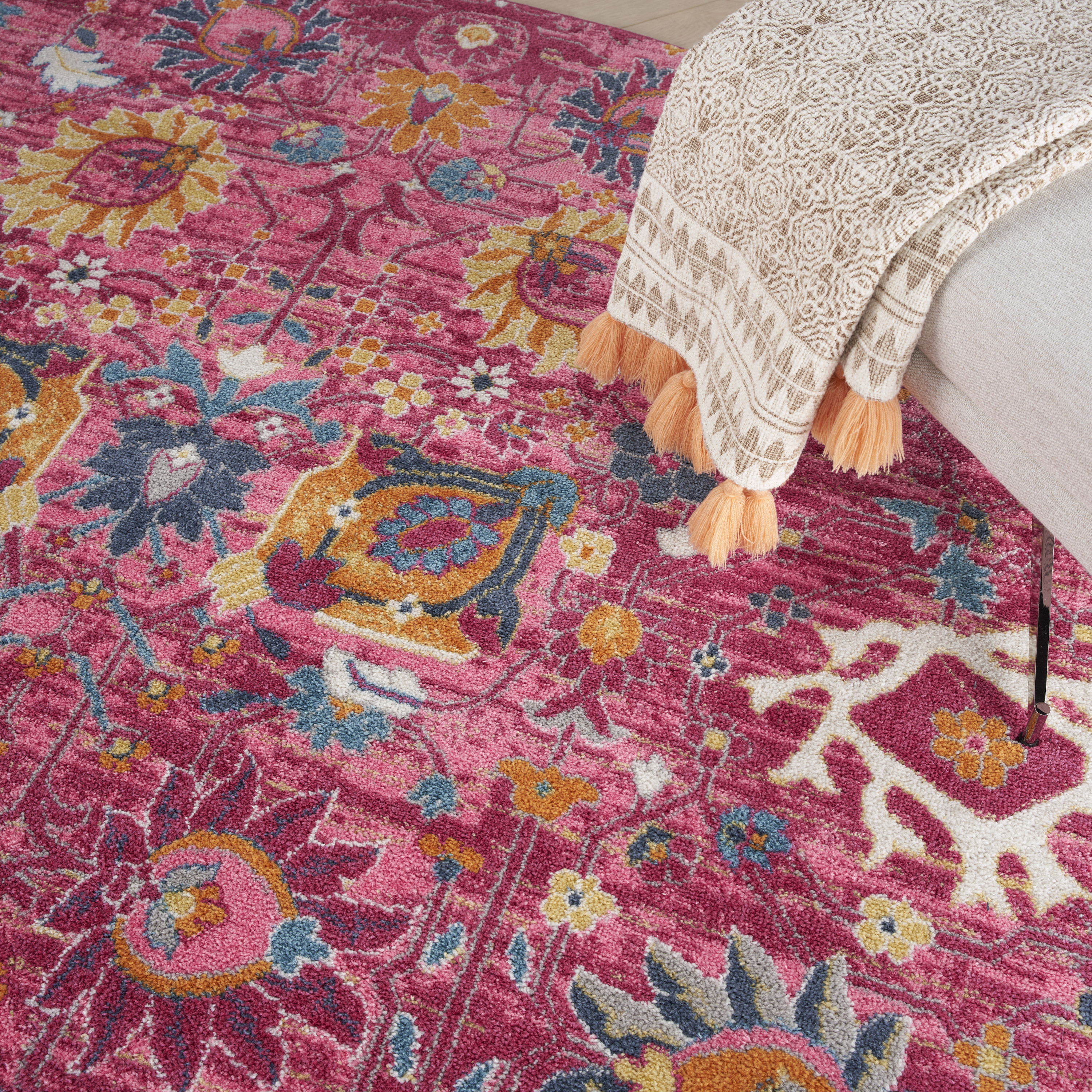 Nourison Passion 5'3" x 7'3" Fuchsia Bohemian Indoor Rug