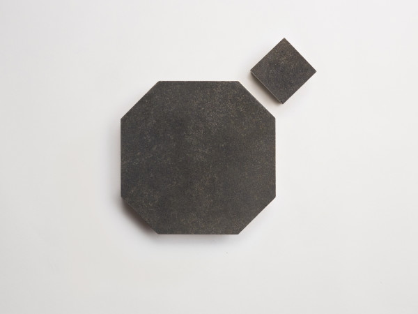 lapidary: zio & sons + clé | warm black octagon + warm black bouchon (bundle) 