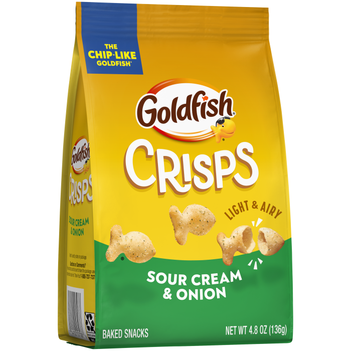 Goldfish® Sour Cream & Onion Baked Snacks, 4.8 oz, bag - Left Angle Image