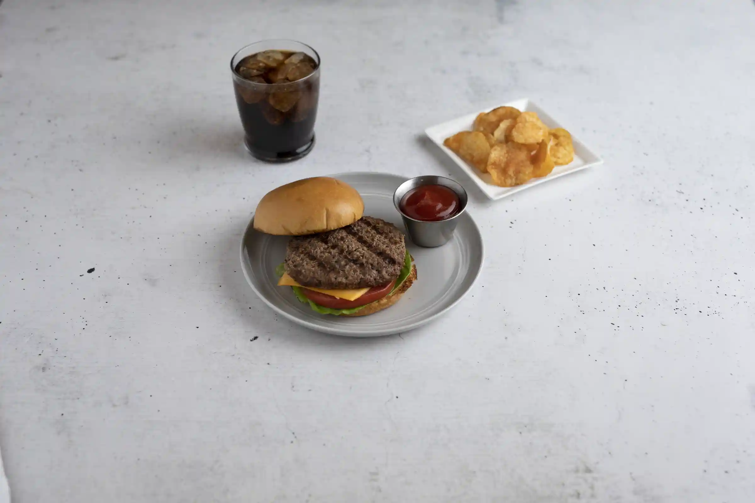 AdvancePierre™ Flame Grilled Beef Steak Burger_image_01