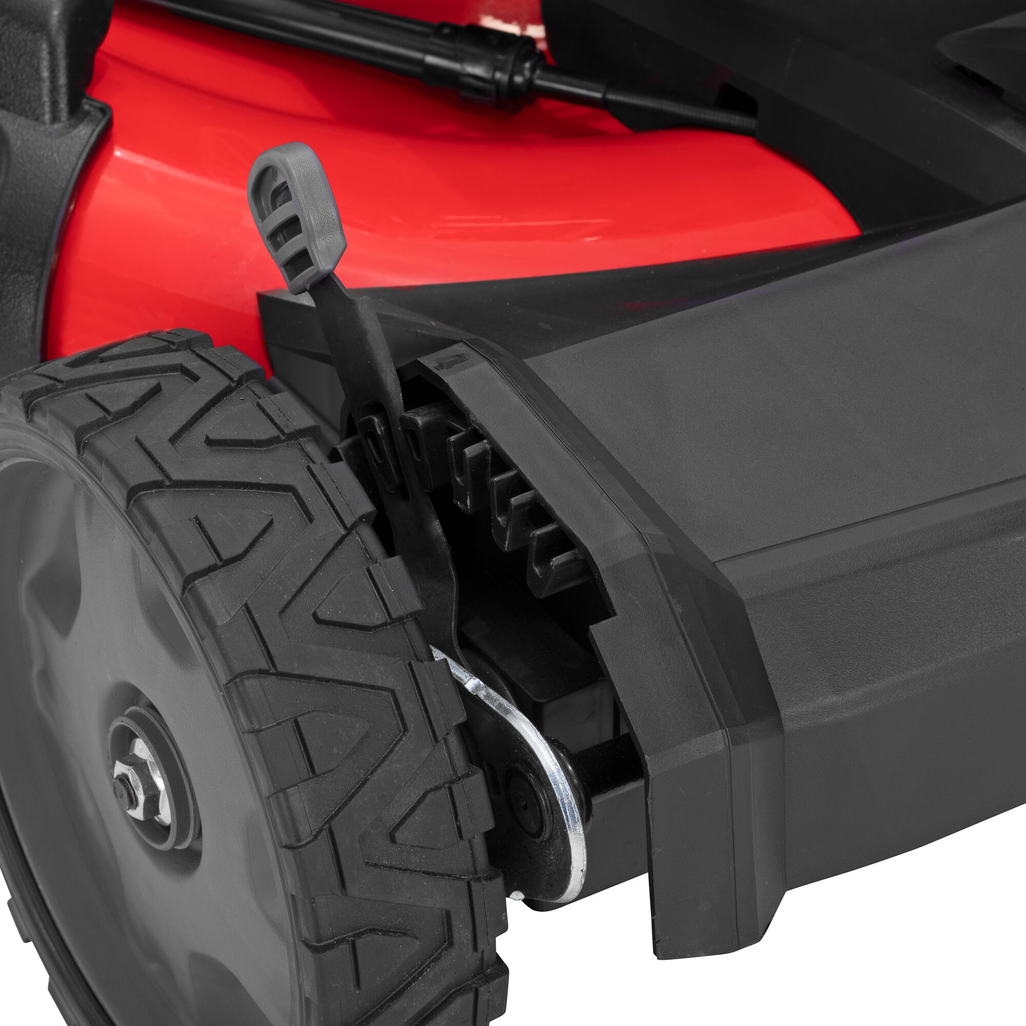 M220 140-cc 21-in Self-propelled Gas Push Lawn Mower with Briggs & Stratton 140cc Engine