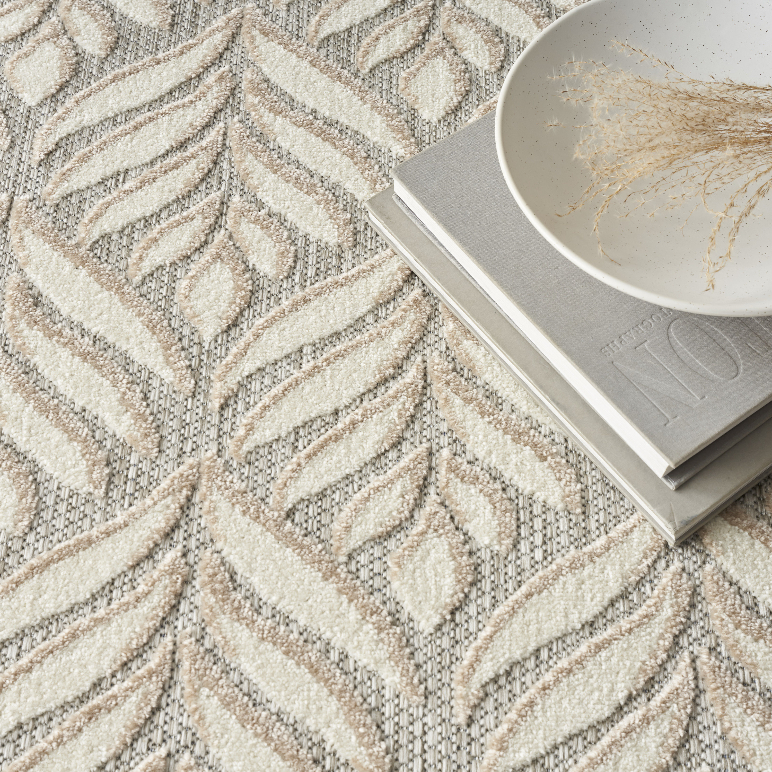 Nourison Aloha 7'10" x 10'6" Ivory Grey Tropical Rug