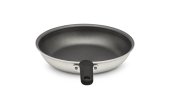 10-inch Wear-Ever® aluminum fry pan with SteelCoat x3™ nonstick coating and silicone handle