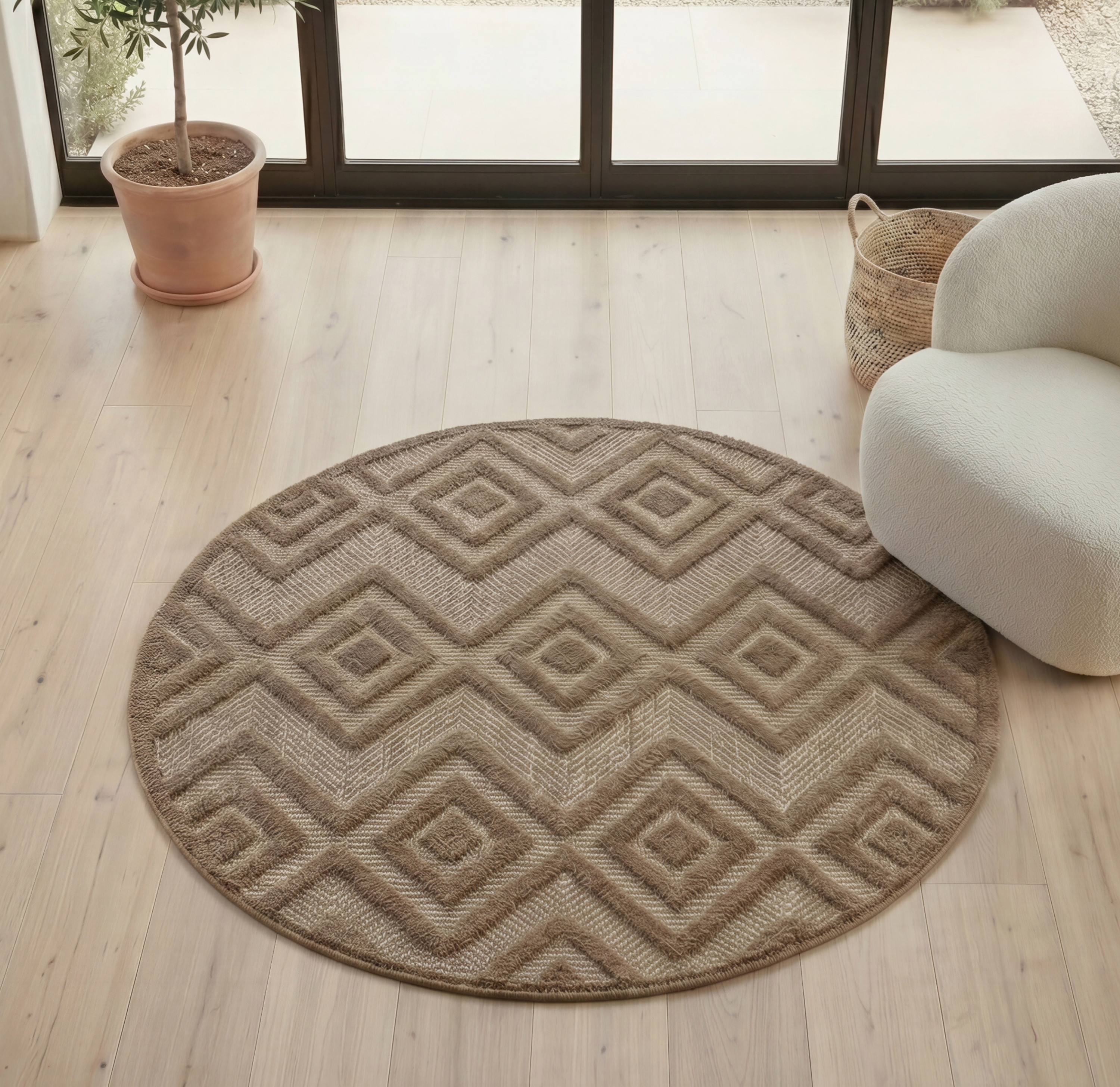 Nourison Versatile 4' x Round Brown Modern Rug