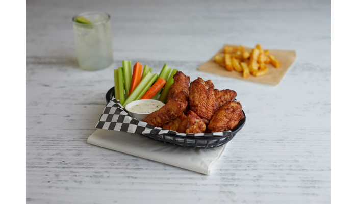 Tyson® Fast Finish® Magnum® Fully Cooked Coated Bone-In Chicken Wing Sections, Jumbo_image_1