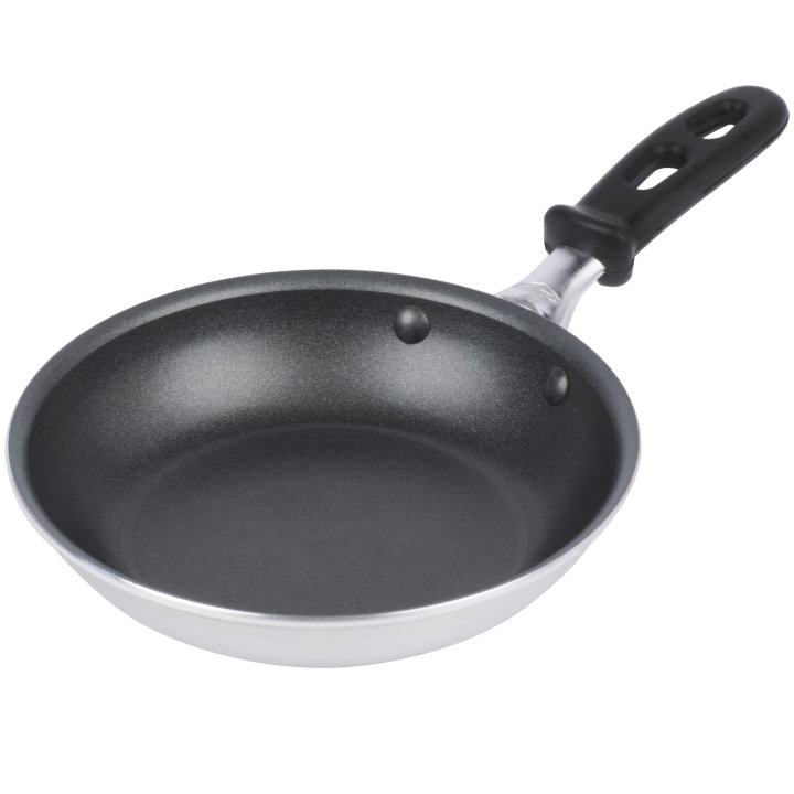 7-inch Wear-Ever® aluminum fry pan with CeramiGuard® II nonstick coating and TriVent silicone handle