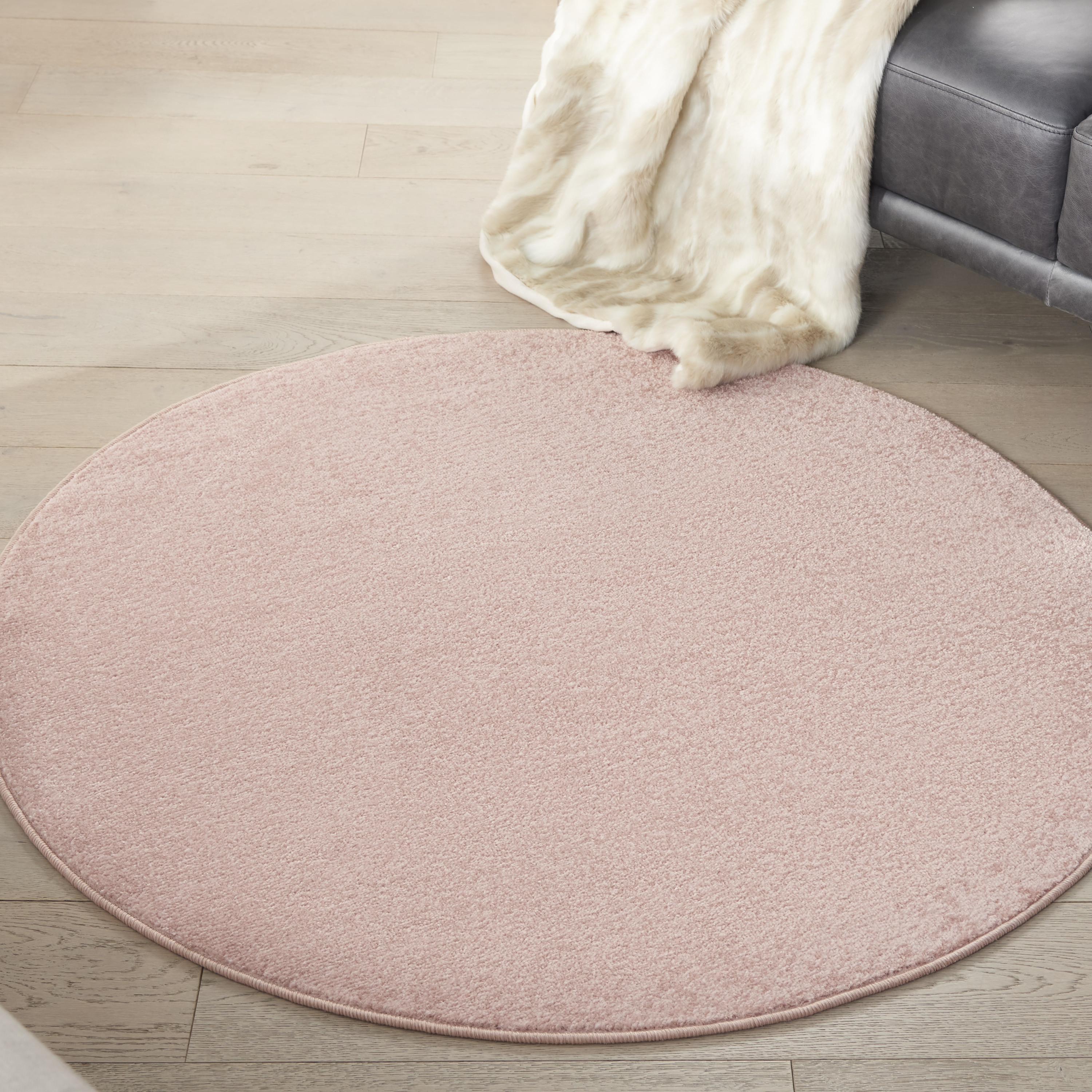 Nourison Nourison Essentials 4' x Round Pink Outdoor Rug