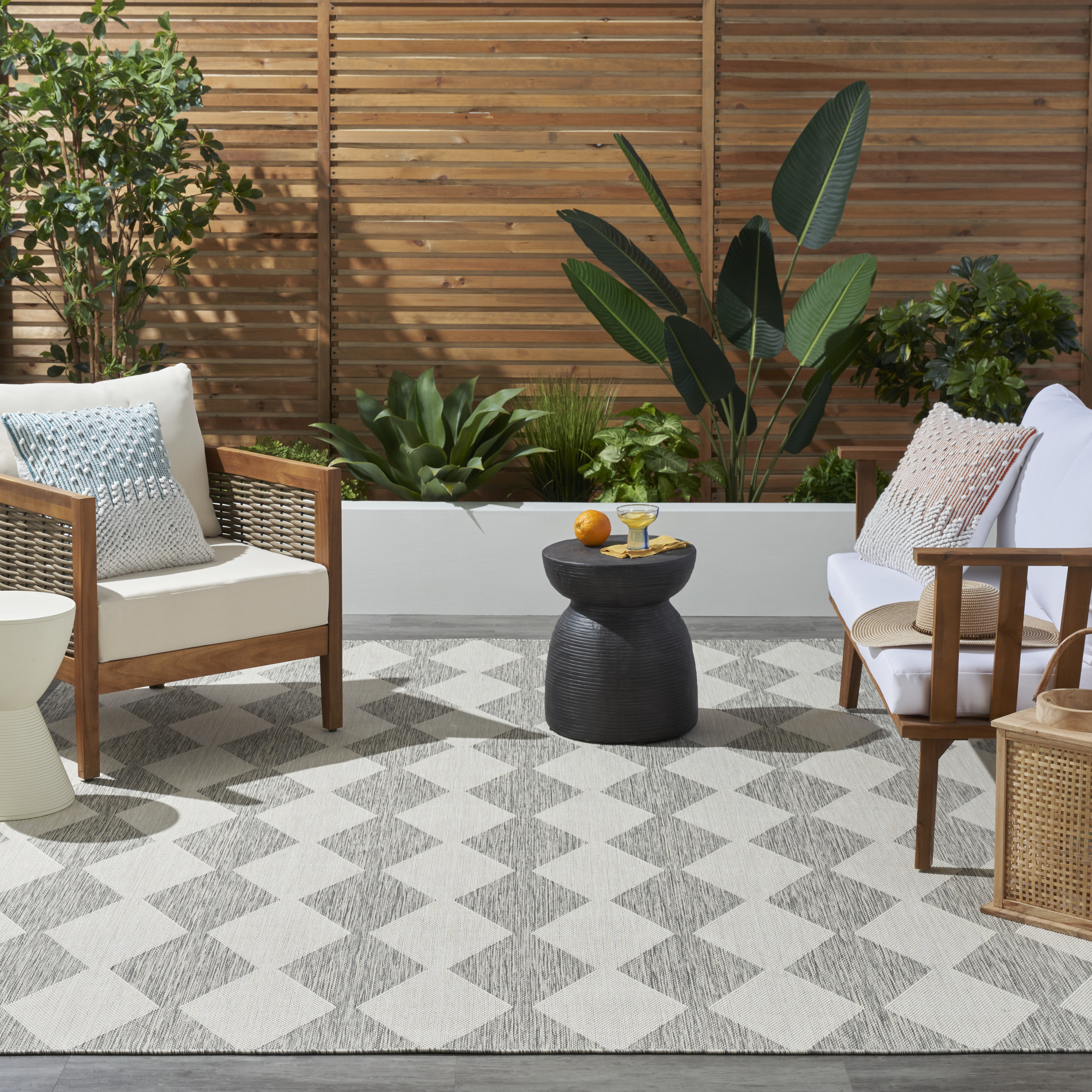 Nourison Positano 5' x 7' Light Grey Modern Rug