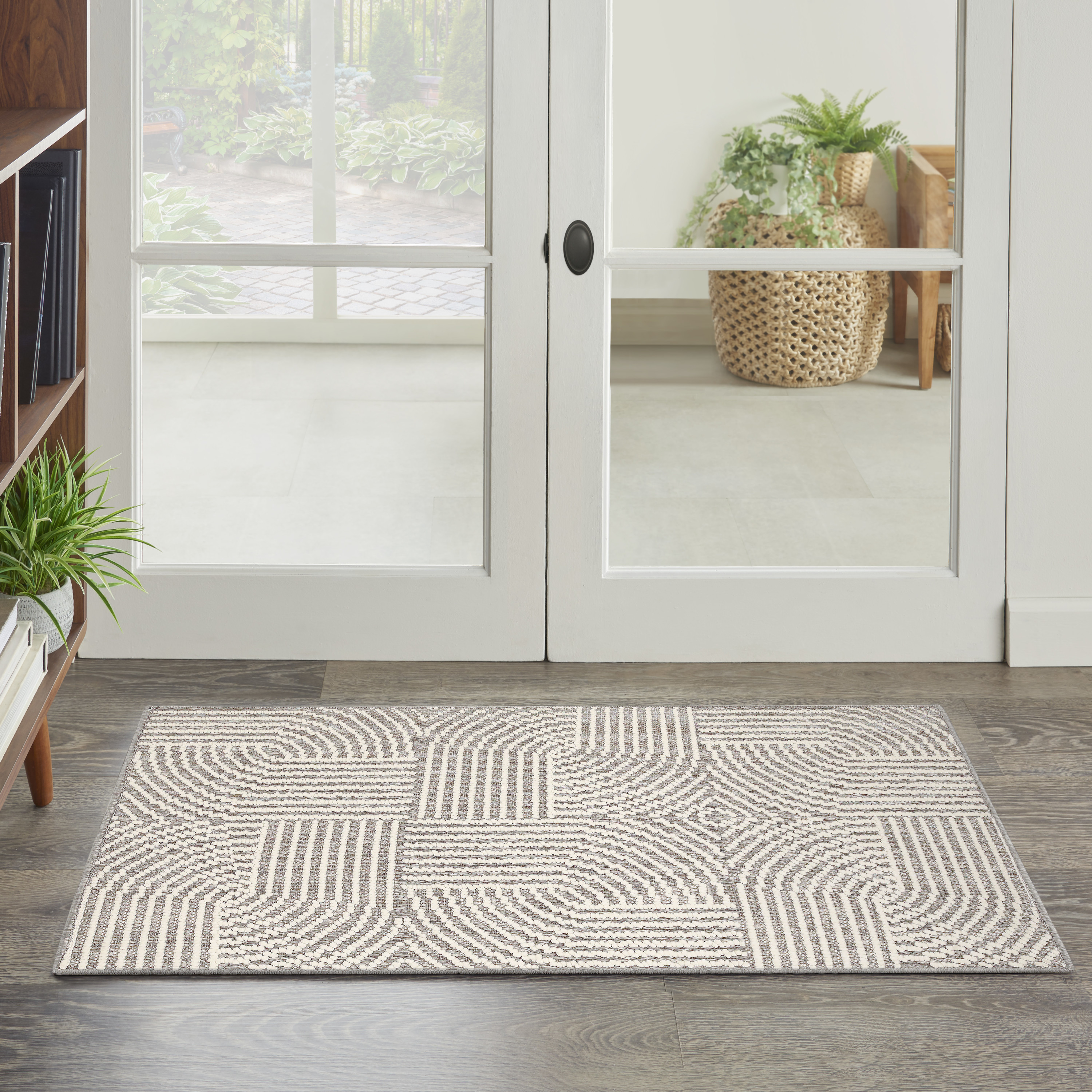 Nourison Natural Texture 2'2" x 3'9" Grey Ivory Modern Indoor Rug