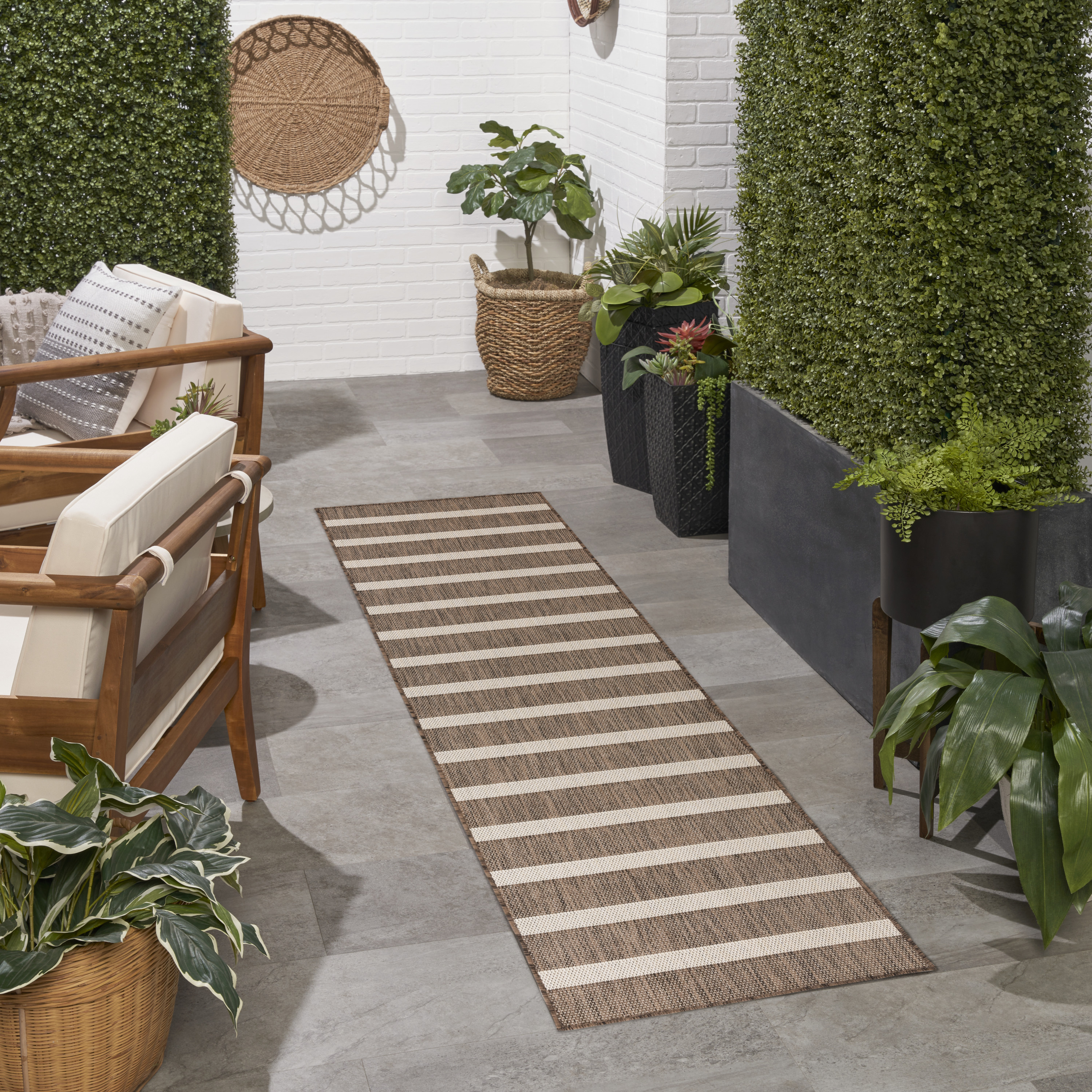Nourison Positano 2'2" x 8' Natural Ivory Modern Rug
