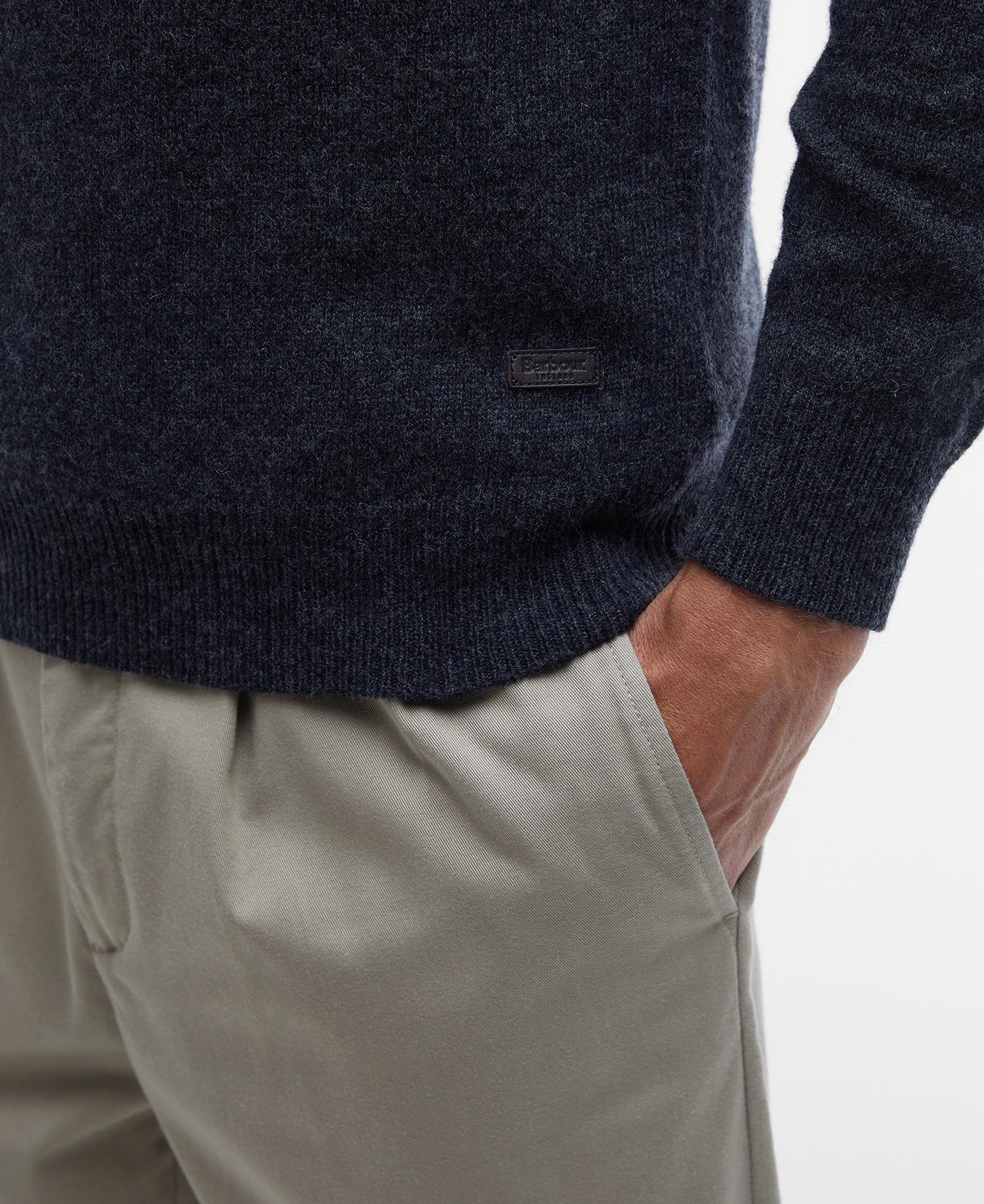 Pullover Essential image number 5