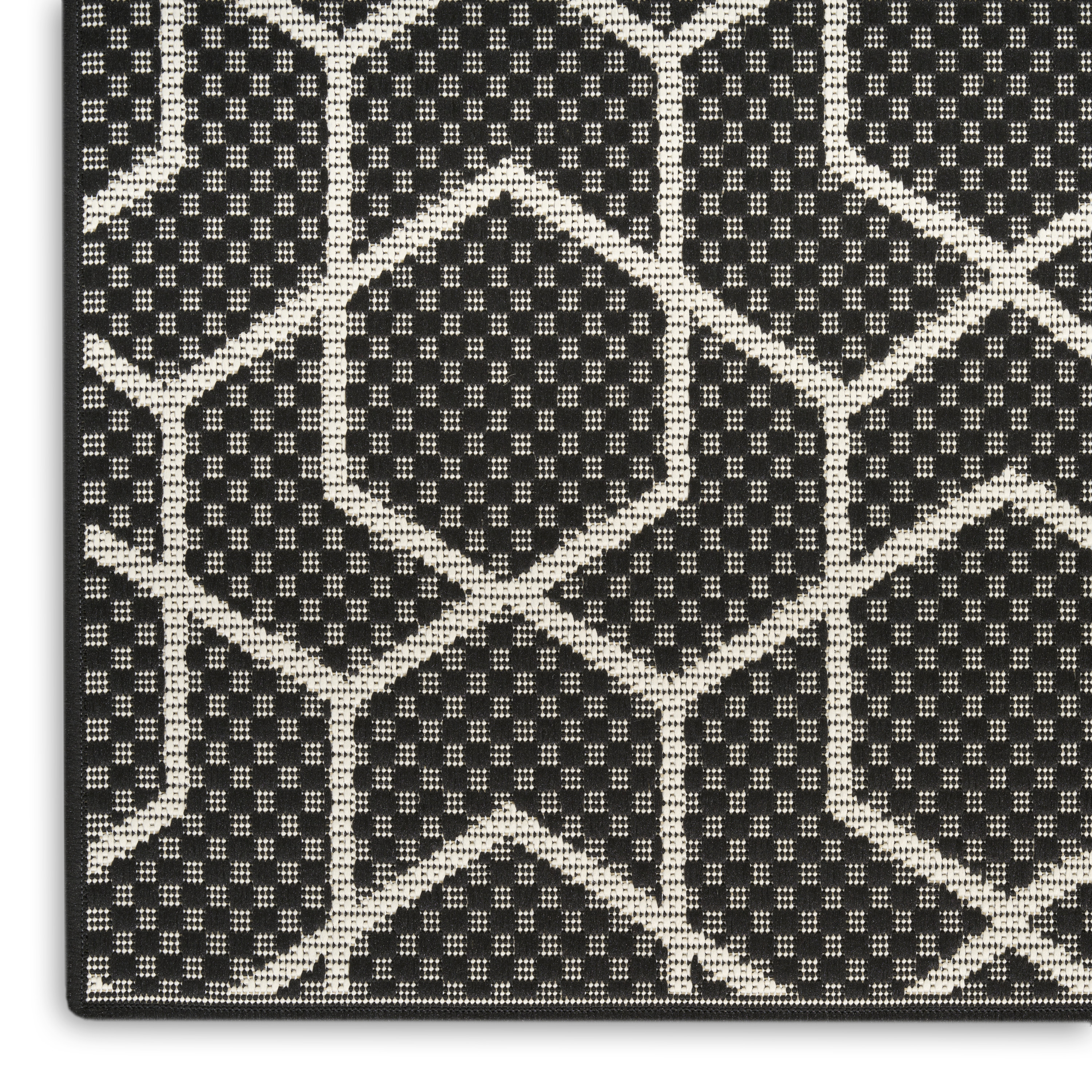 Nourison Horizon Indoor/Outdoor 2' x 3' Black Modern Rug