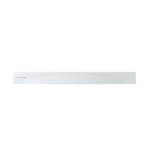 Refrigerator handle snack pan